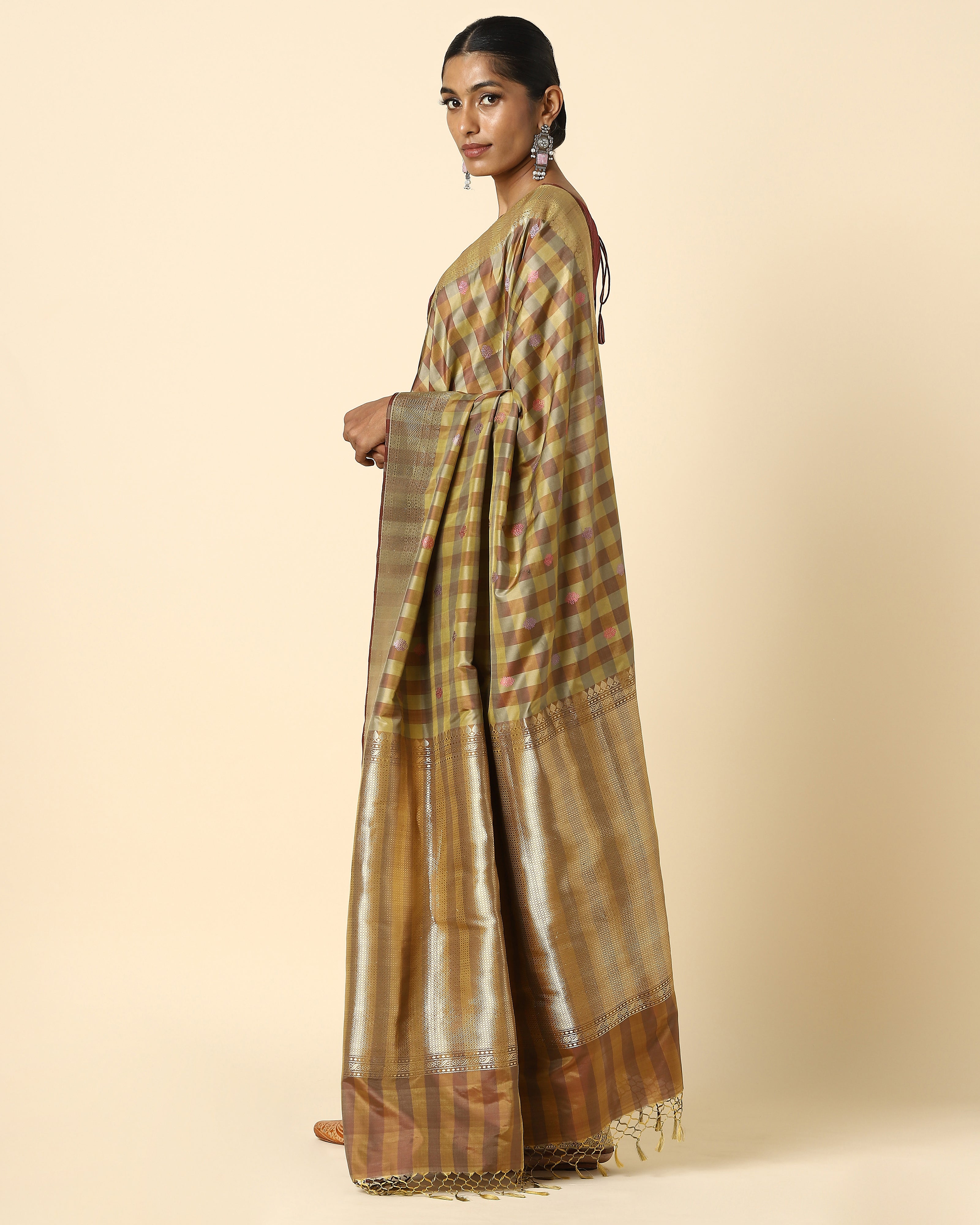 Devina Banarasi Kadwa Silk Saree