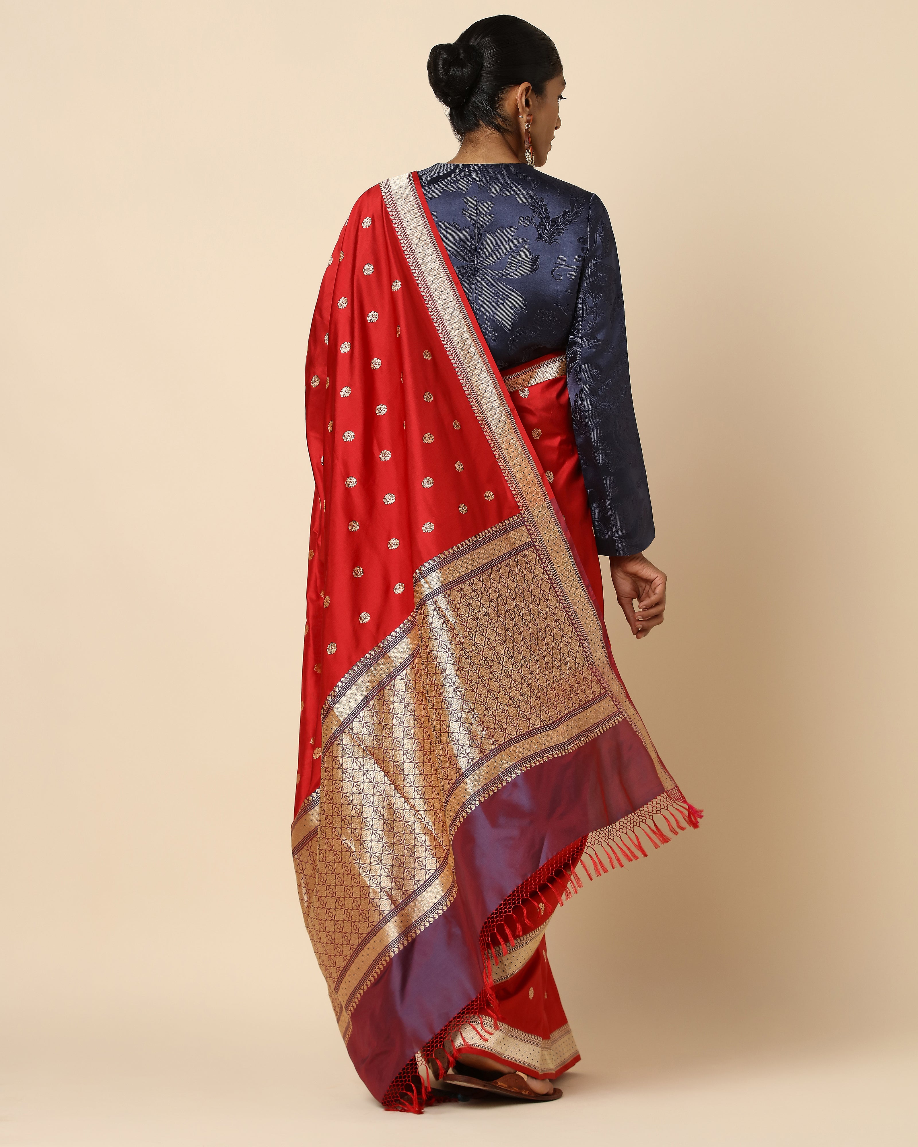 Cinika Banarasi Kadwa Silk Saree