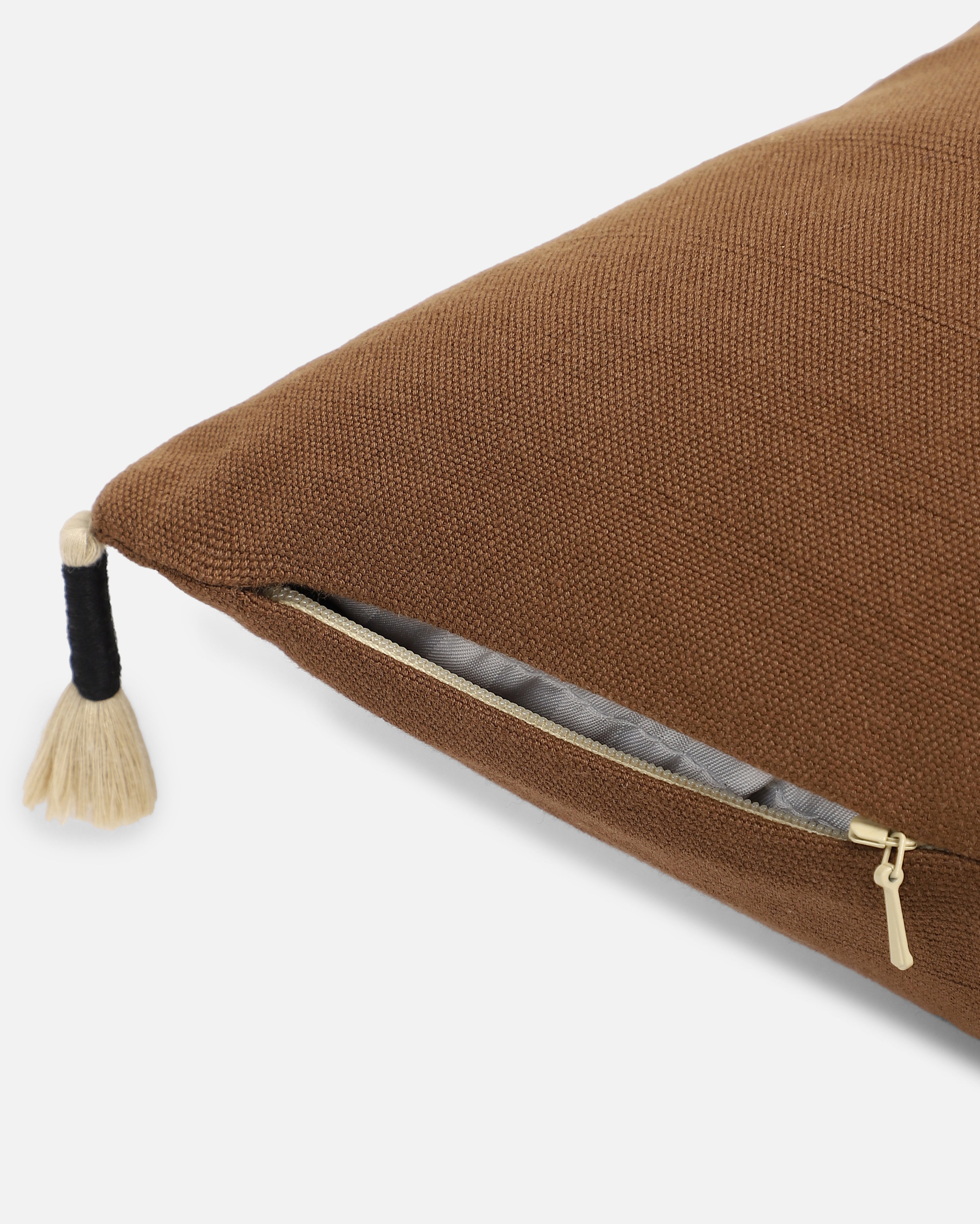 Liga Bhujodi Extra Weft Cotton Cushion Cover