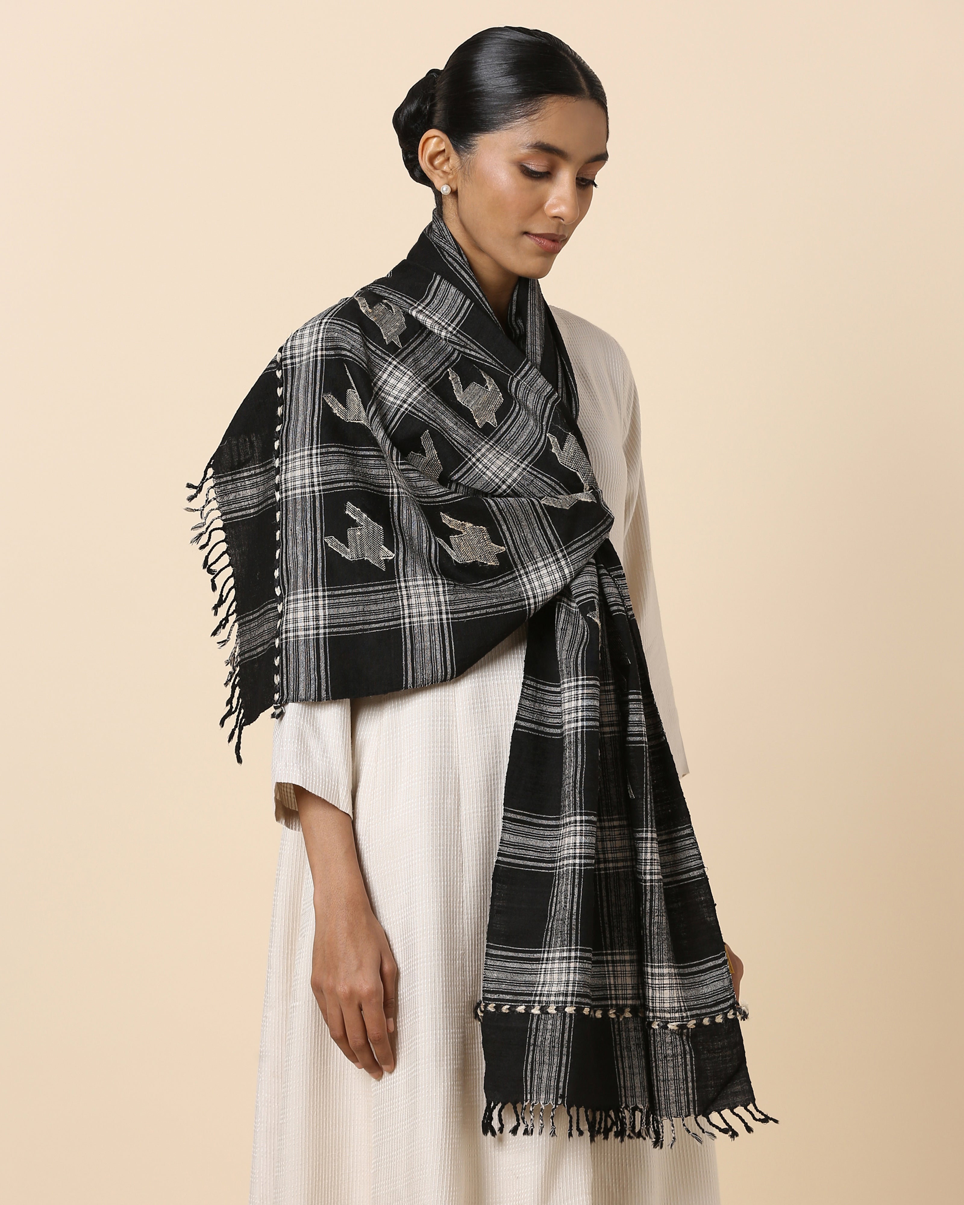 Domme Bhujodi Extra Weft Wool Silk Stole