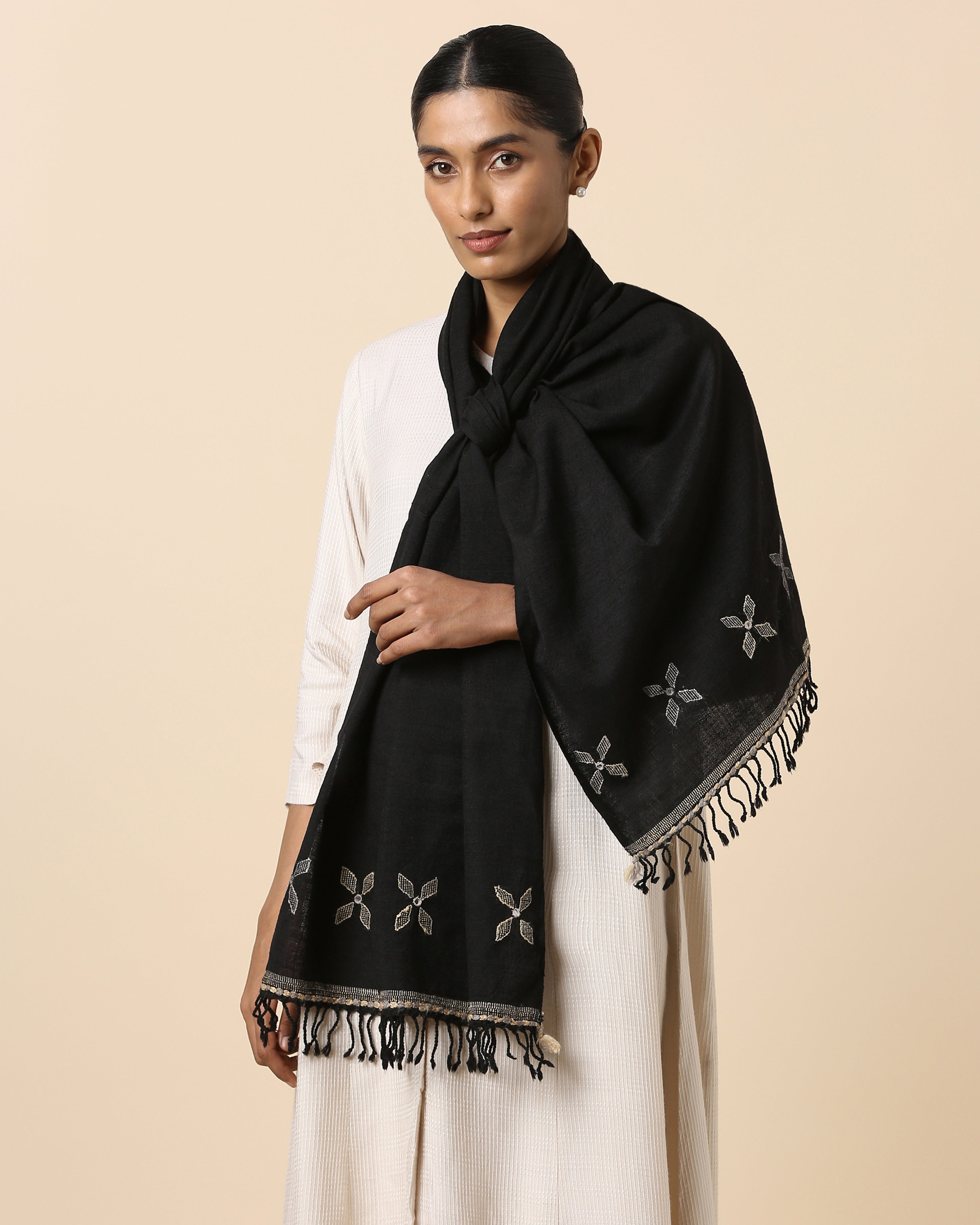 Floryn Bhujodi Extra Weft Wool Silk Stole