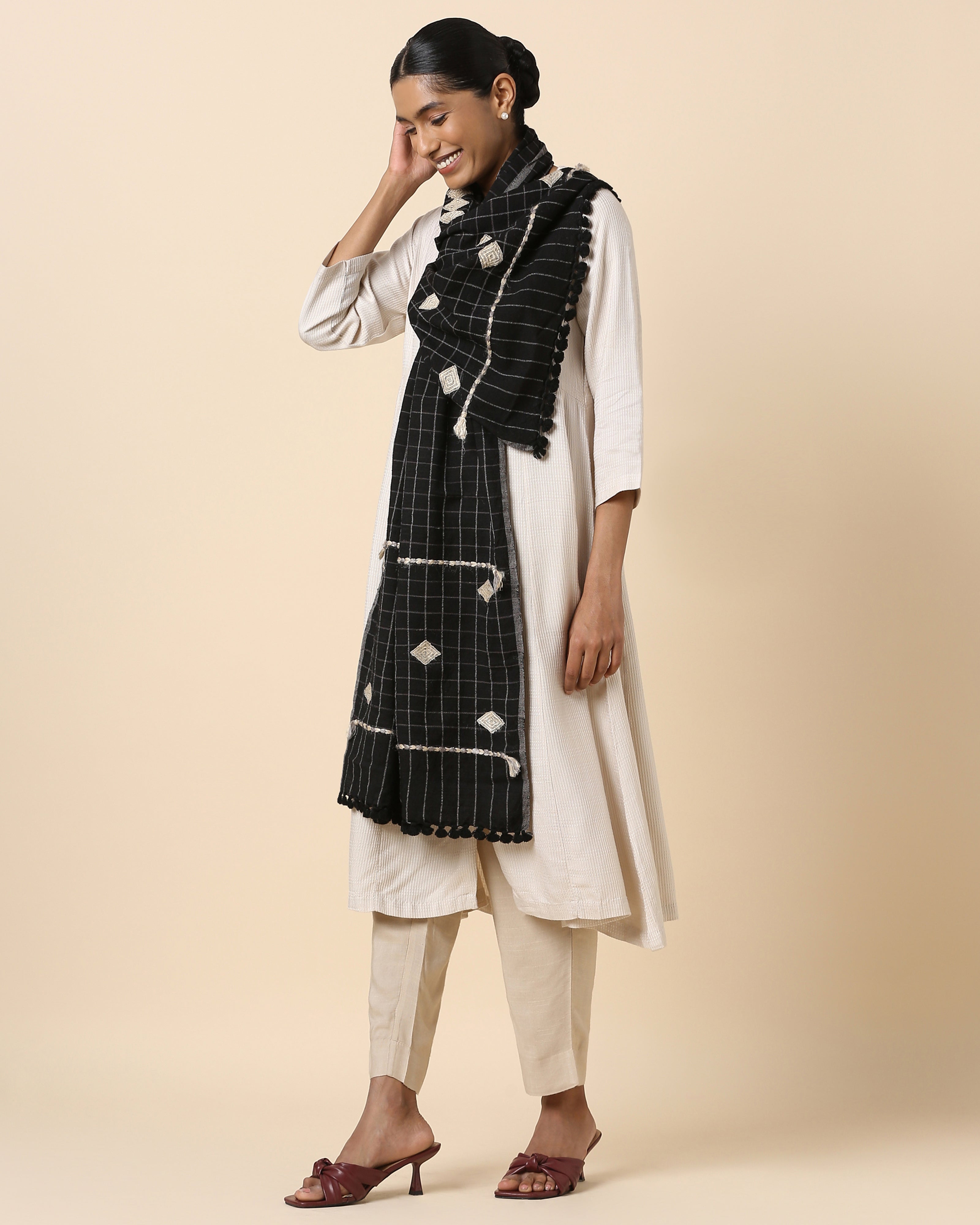 Utsav Bhujodi Extra Weft Wool Silk Stole