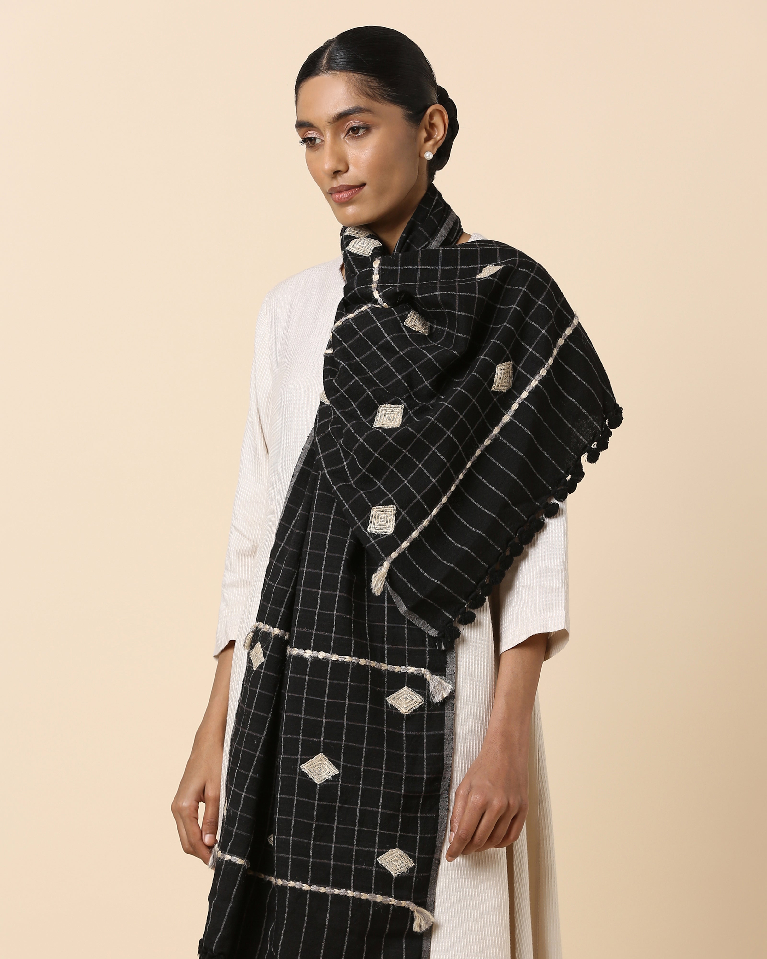 Utsav Bhujodi Extra Weft Wool Silk Stole