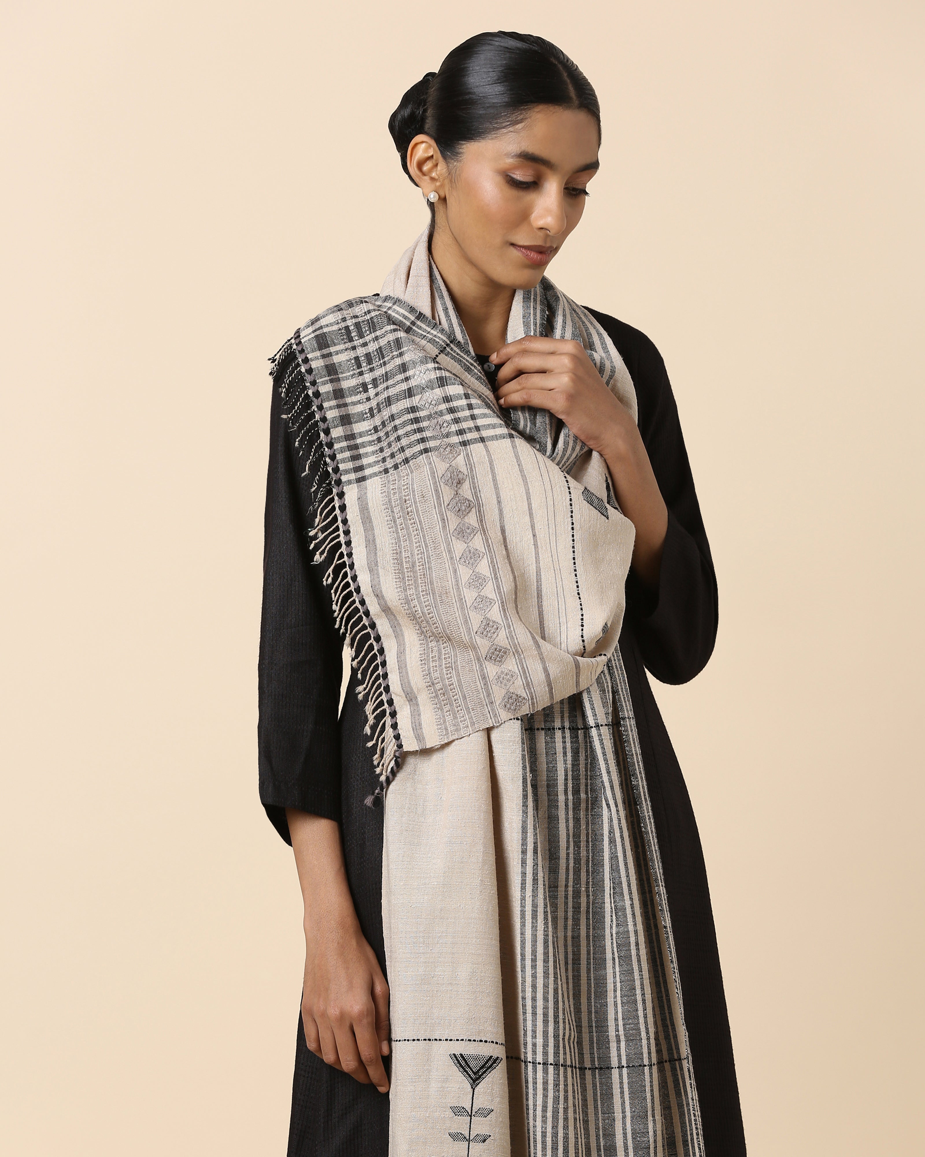 Volta Bhujodi Extra Weft Wool Silk Stole