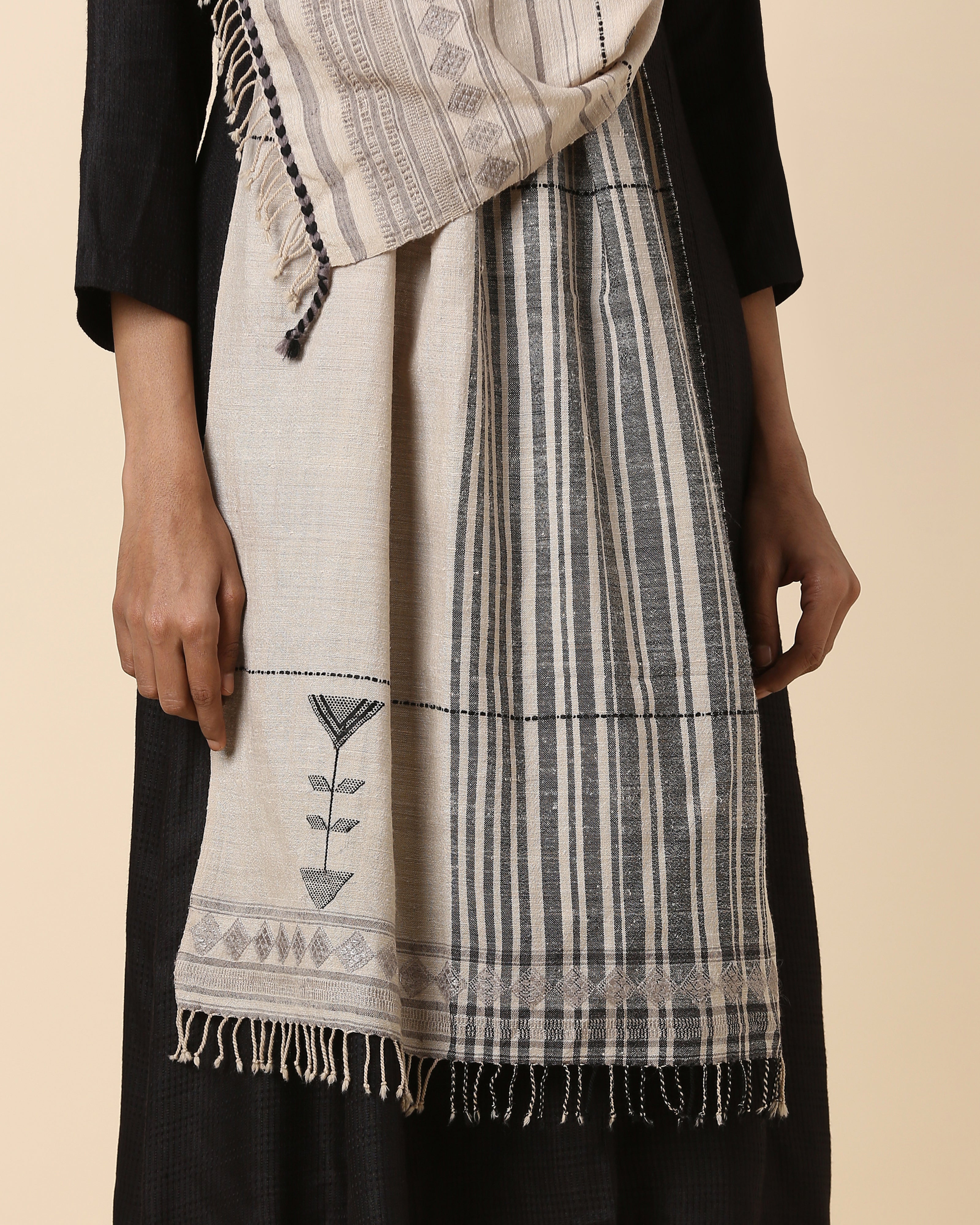 Volta Bhujodi Extra Weft Wool Silk Stole