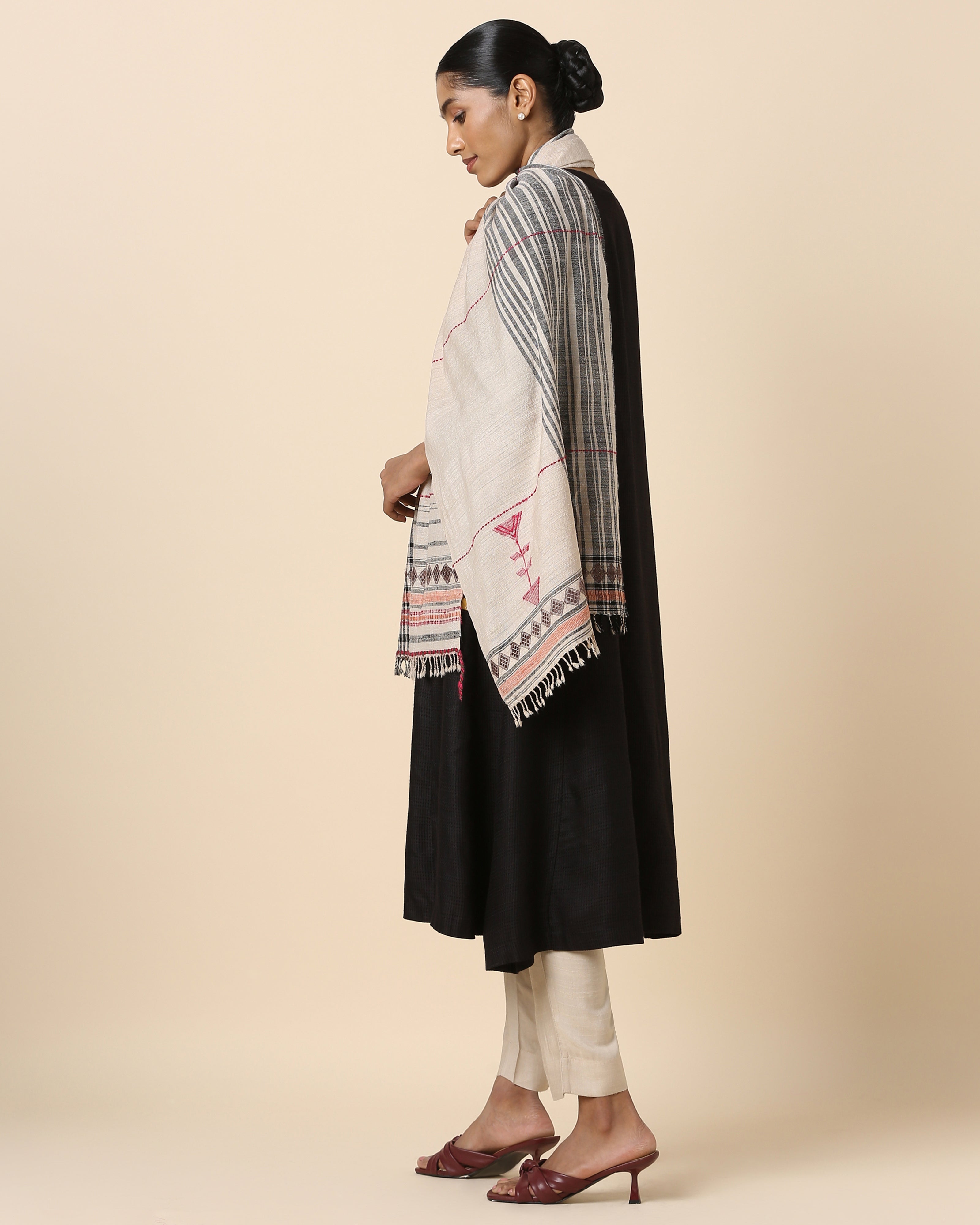 Volta Bhujodi Extra Weft Wool Silk Stole