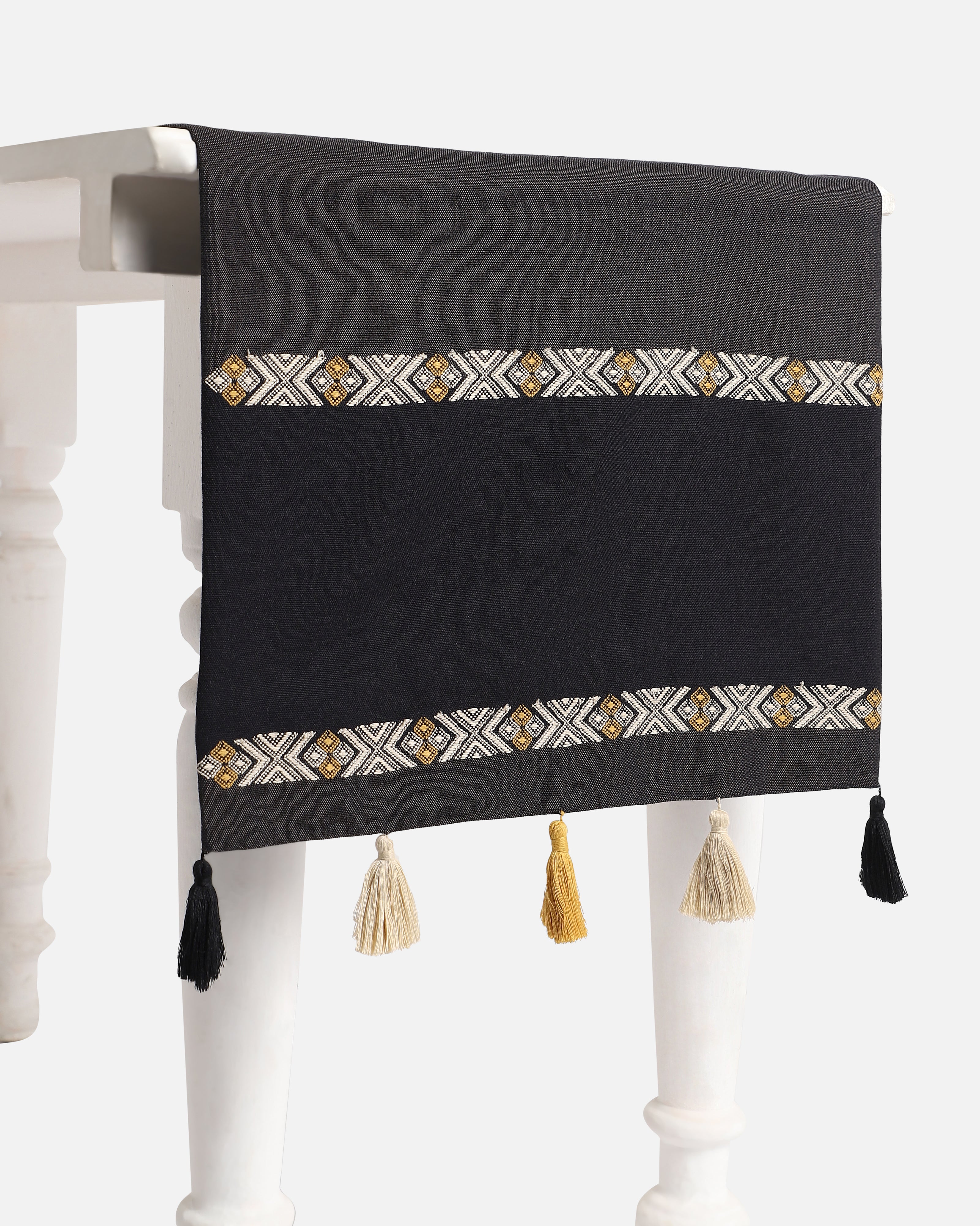 Ilinca Bhujodi Extra Weft Cotton Table Runner