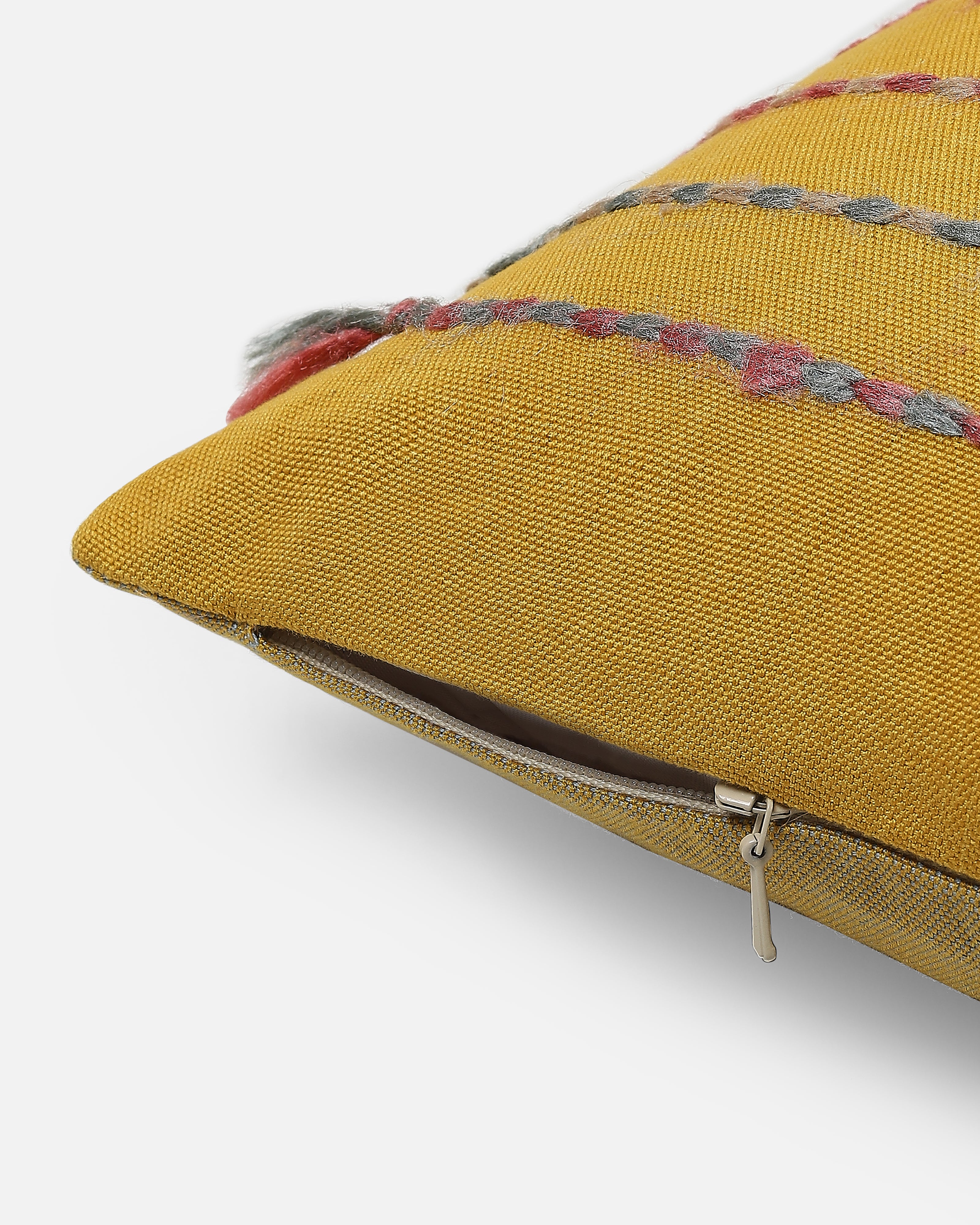 Tara Bhujodi Extra Weft Cotton Cushion Cover