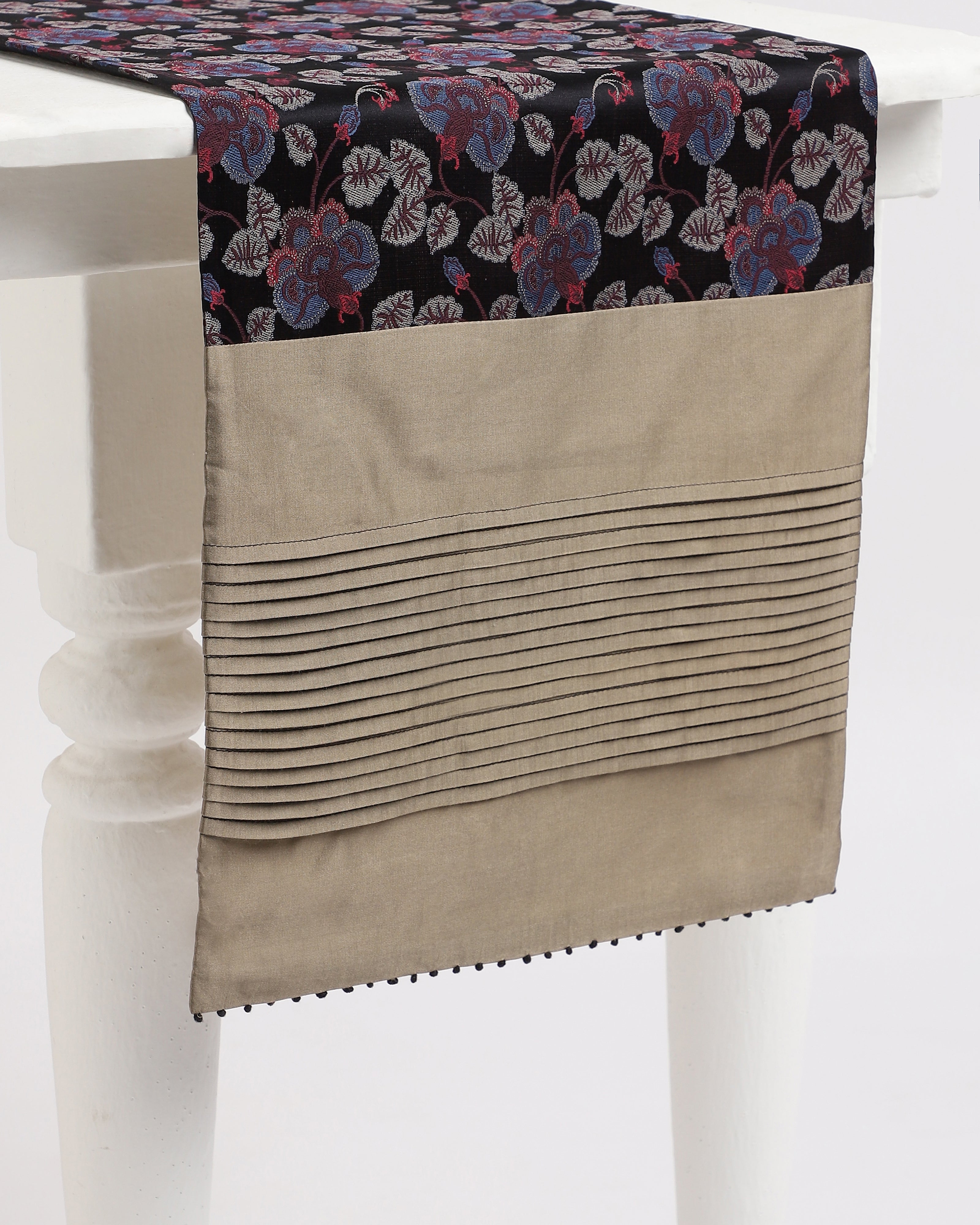 Reve Banarasi Tanchoi Silk Table Runner