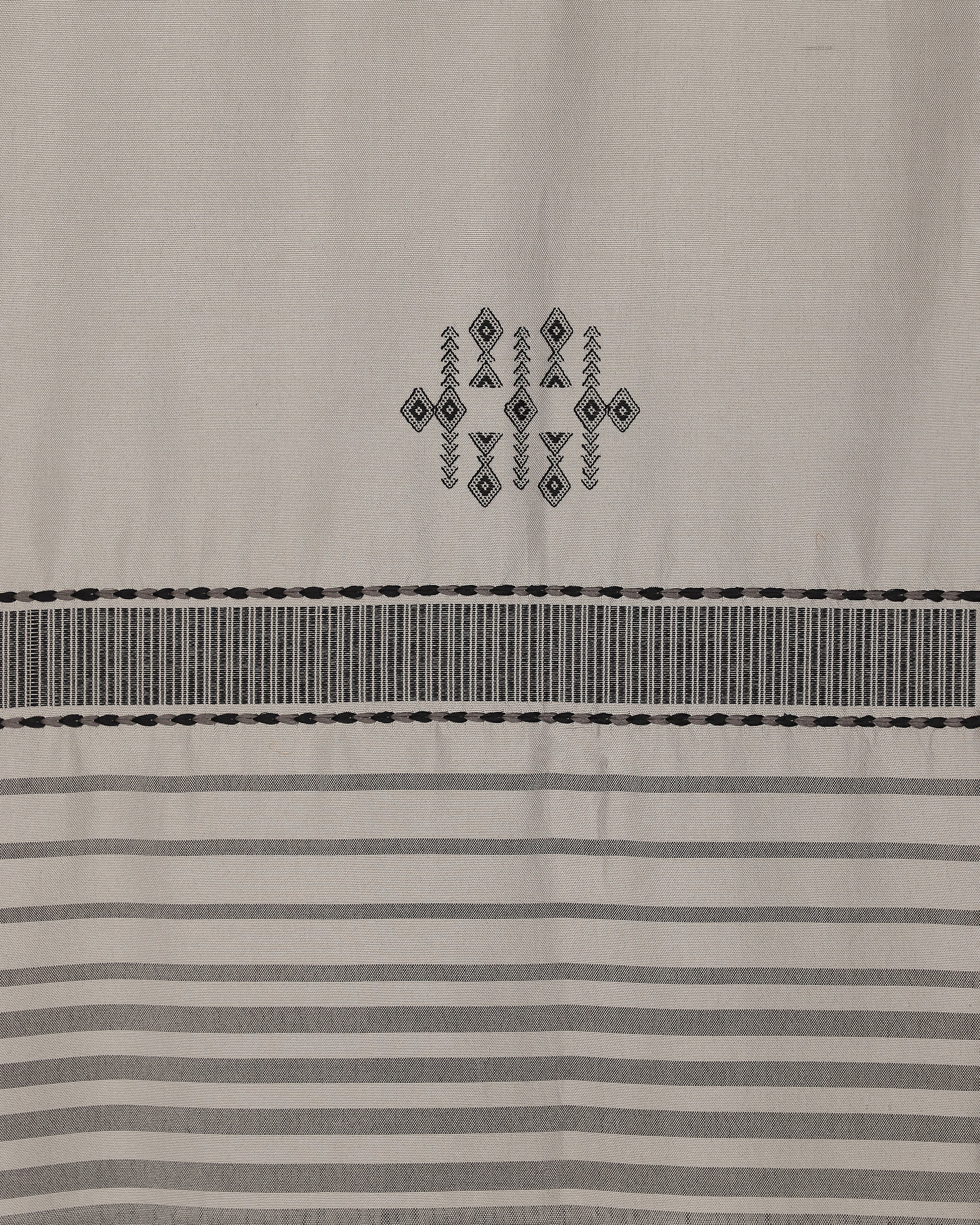 Tier Bhujodi Extra Weft Cotton Table Cover