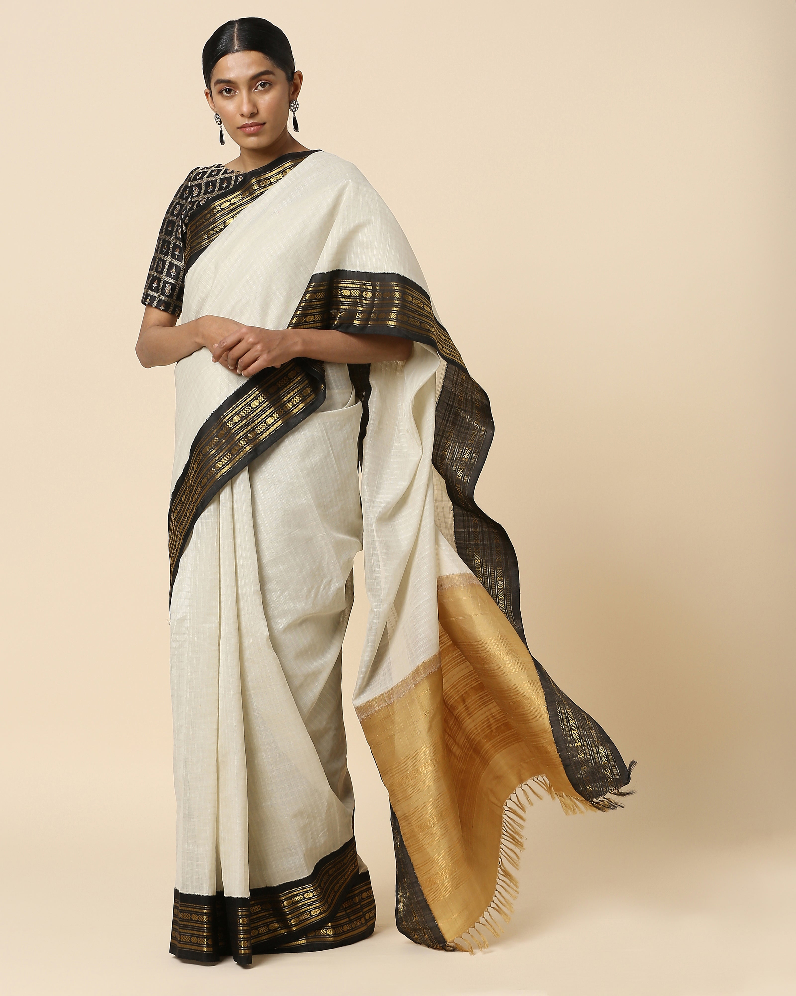 Janeen Gadwal Kuttu Weave Cotton Silk Saree