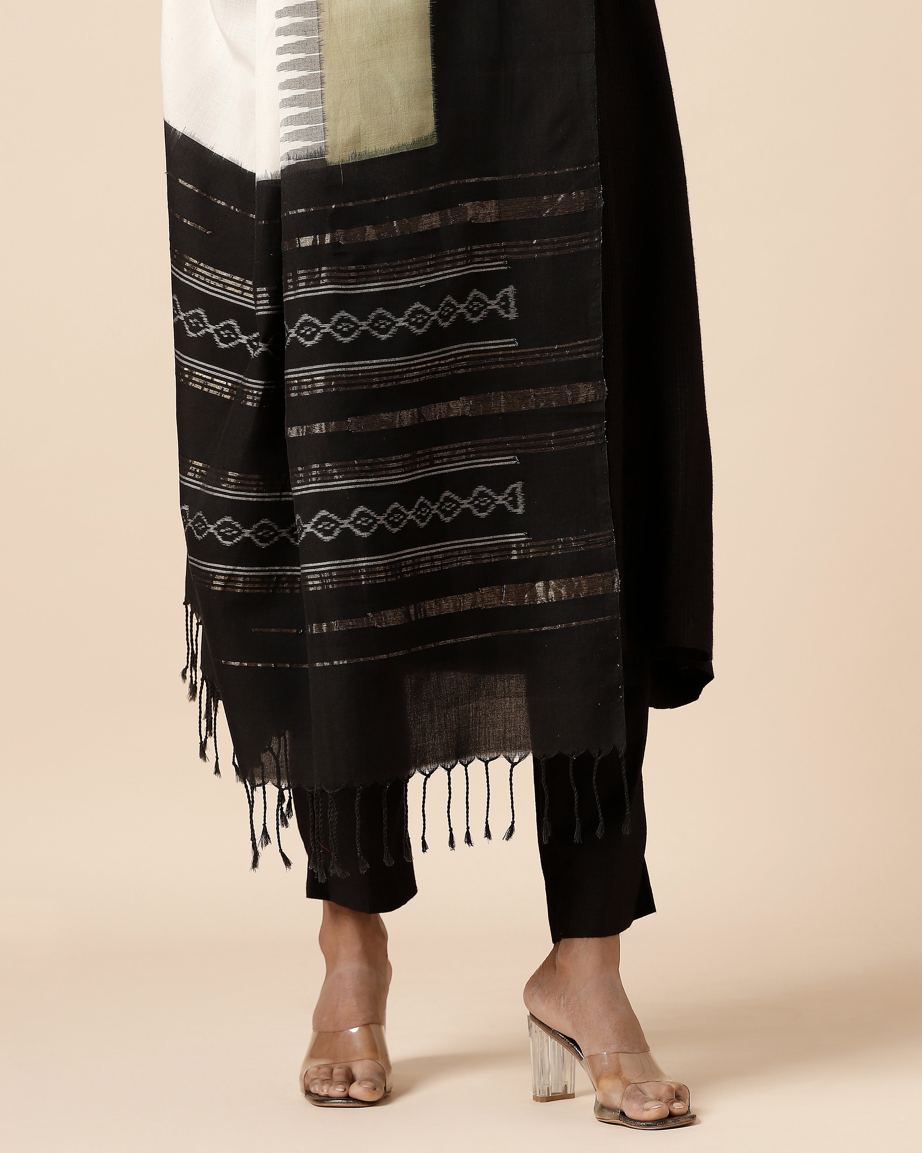 Kashida Pochampally Weft Ikat Cotton Dupatta