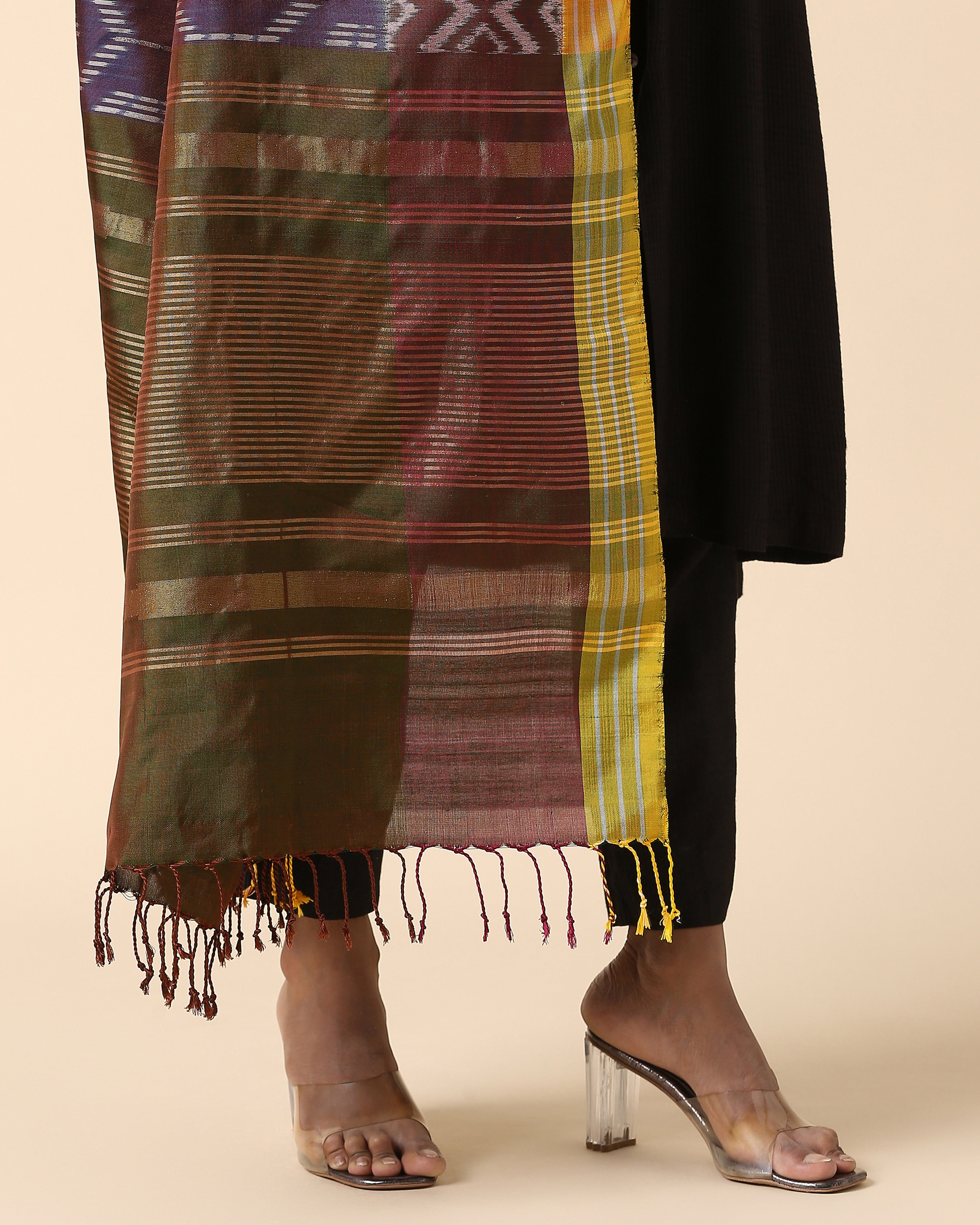 Rahi Pochampally Weft Ikat Silk Dupatta