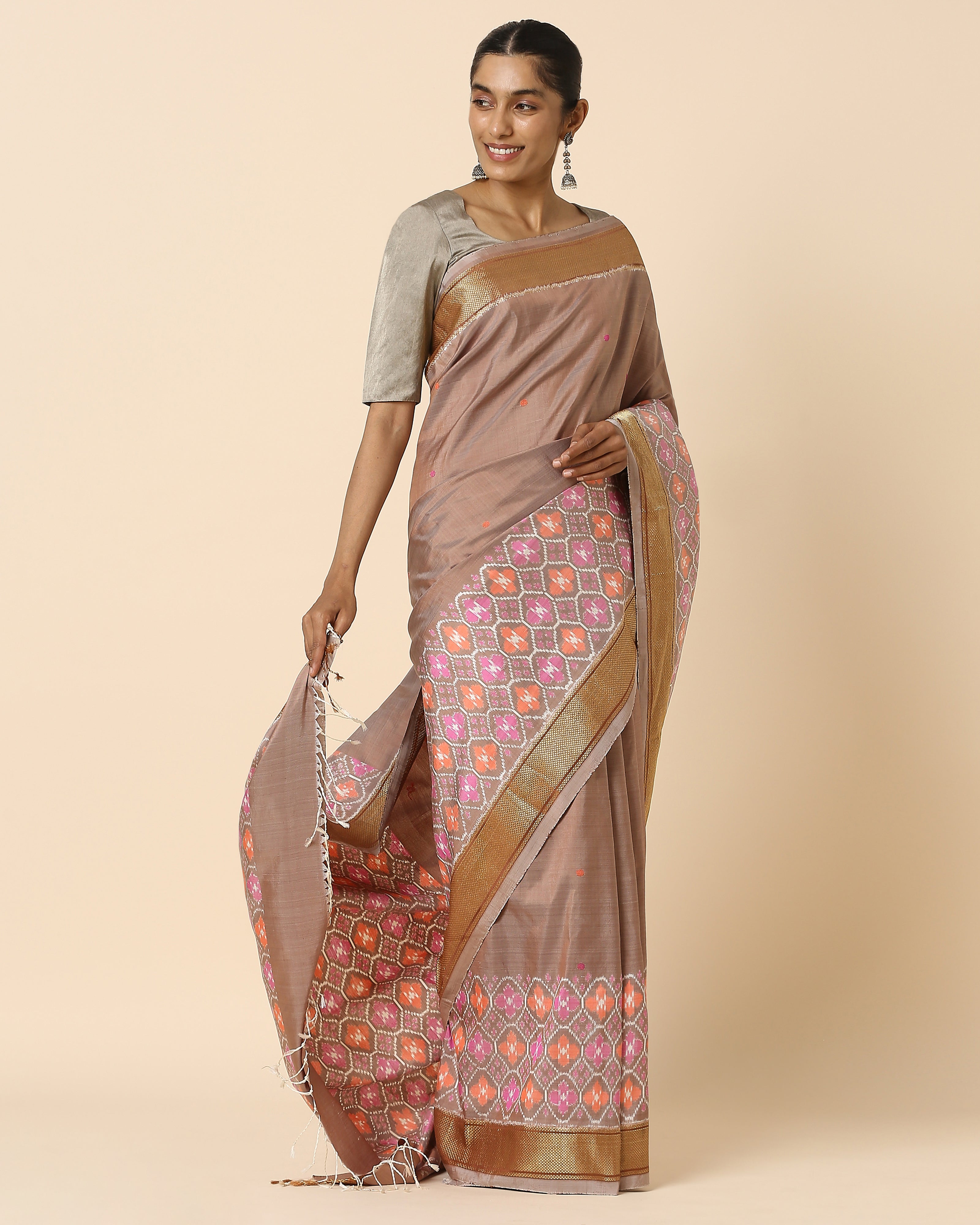 Vari Pochampally Weft Ikat Silk Saree