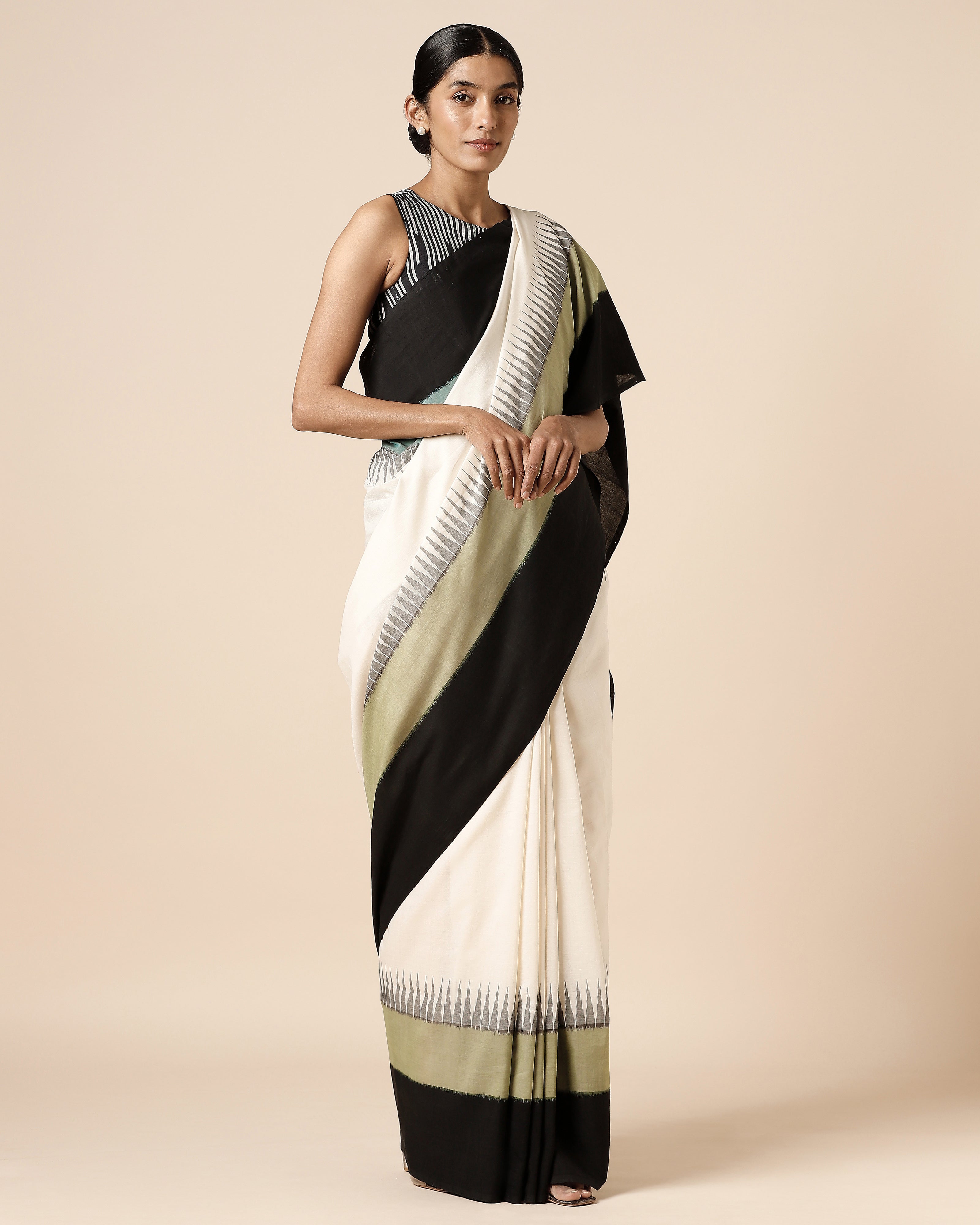 Kashida Pochampally Weft Ikat Cotton Saree