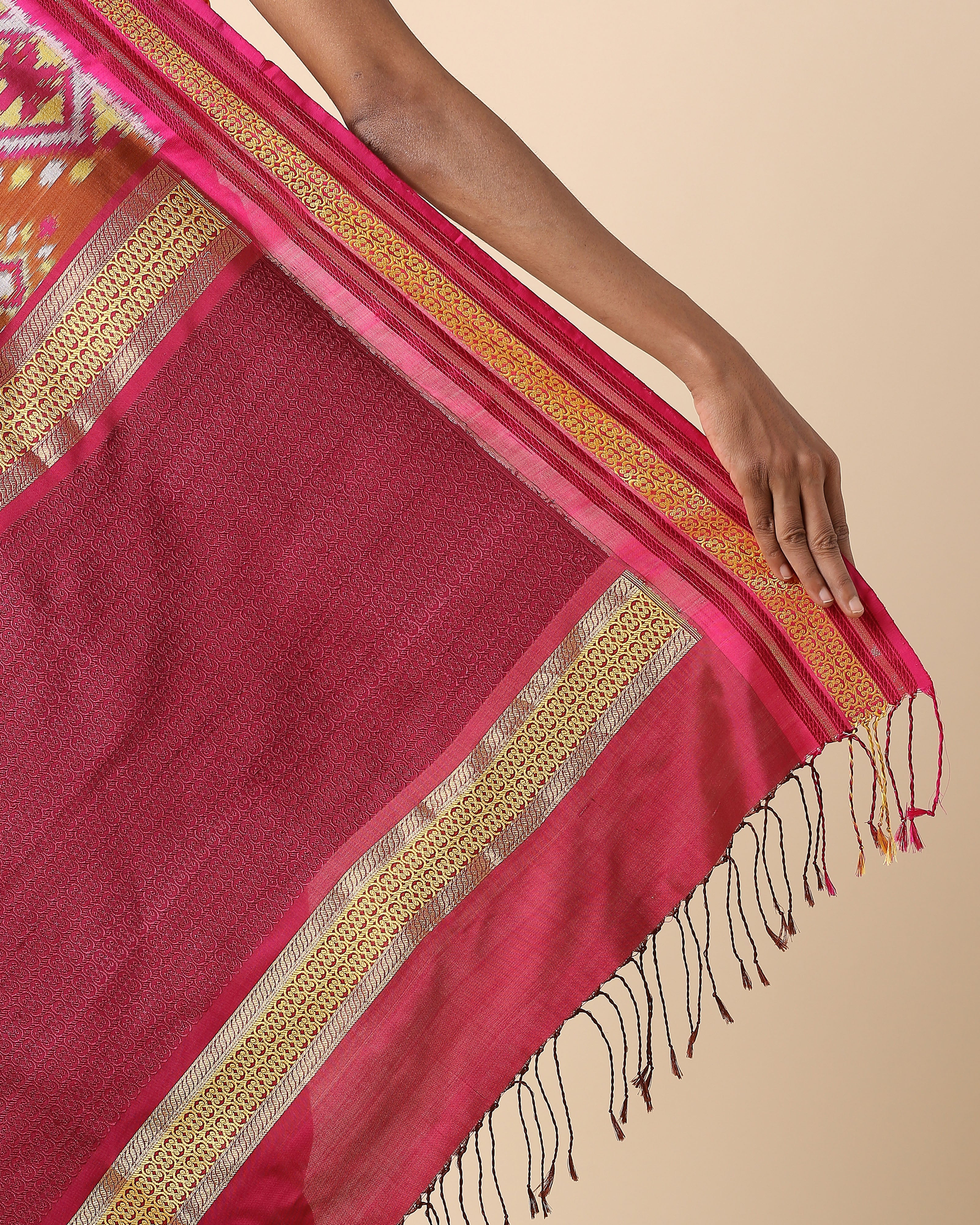 Idaya Pochampally Weft Ikat Silk Saree
