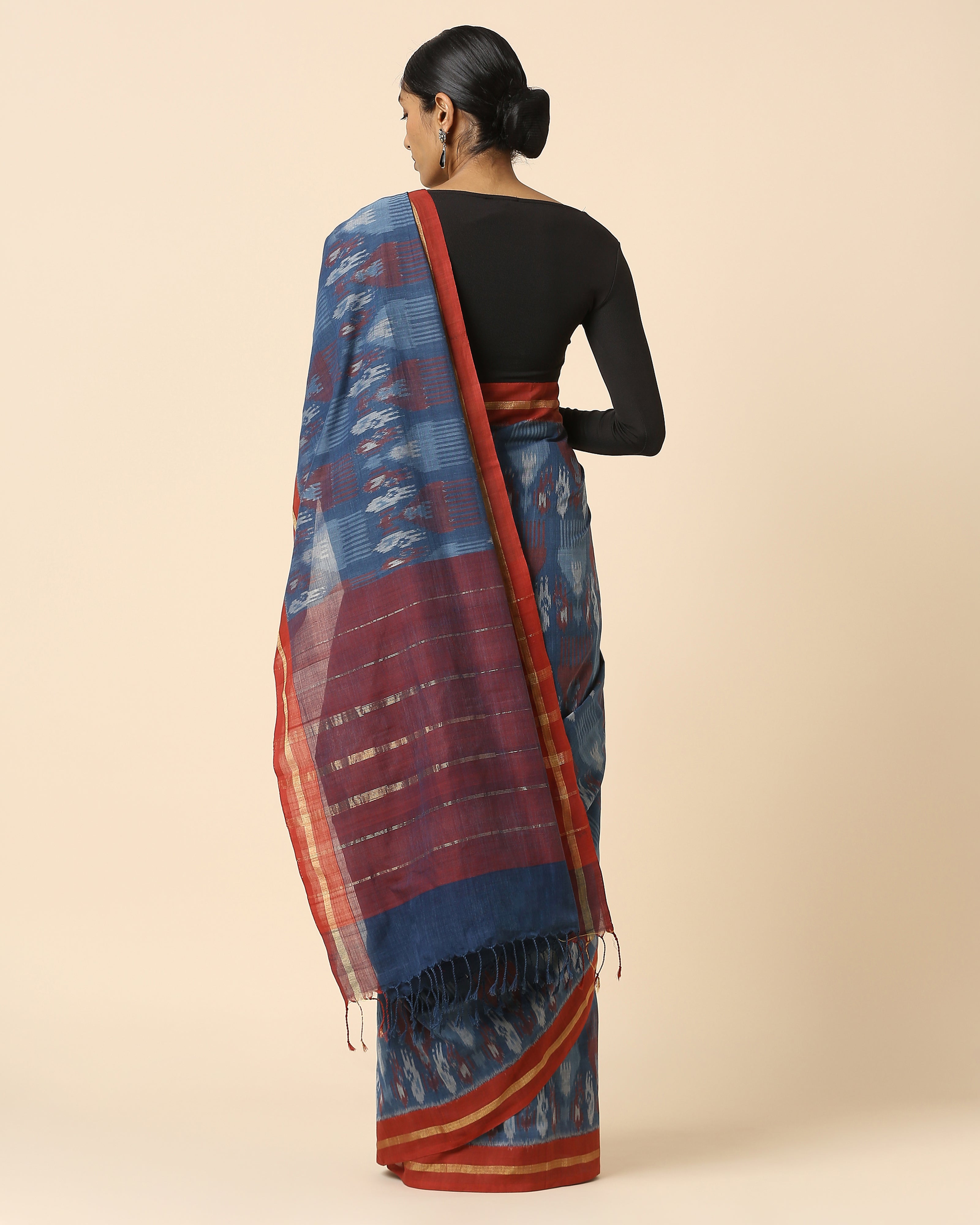 Janhavi Pochampally Weft Ikat Cotton Saree