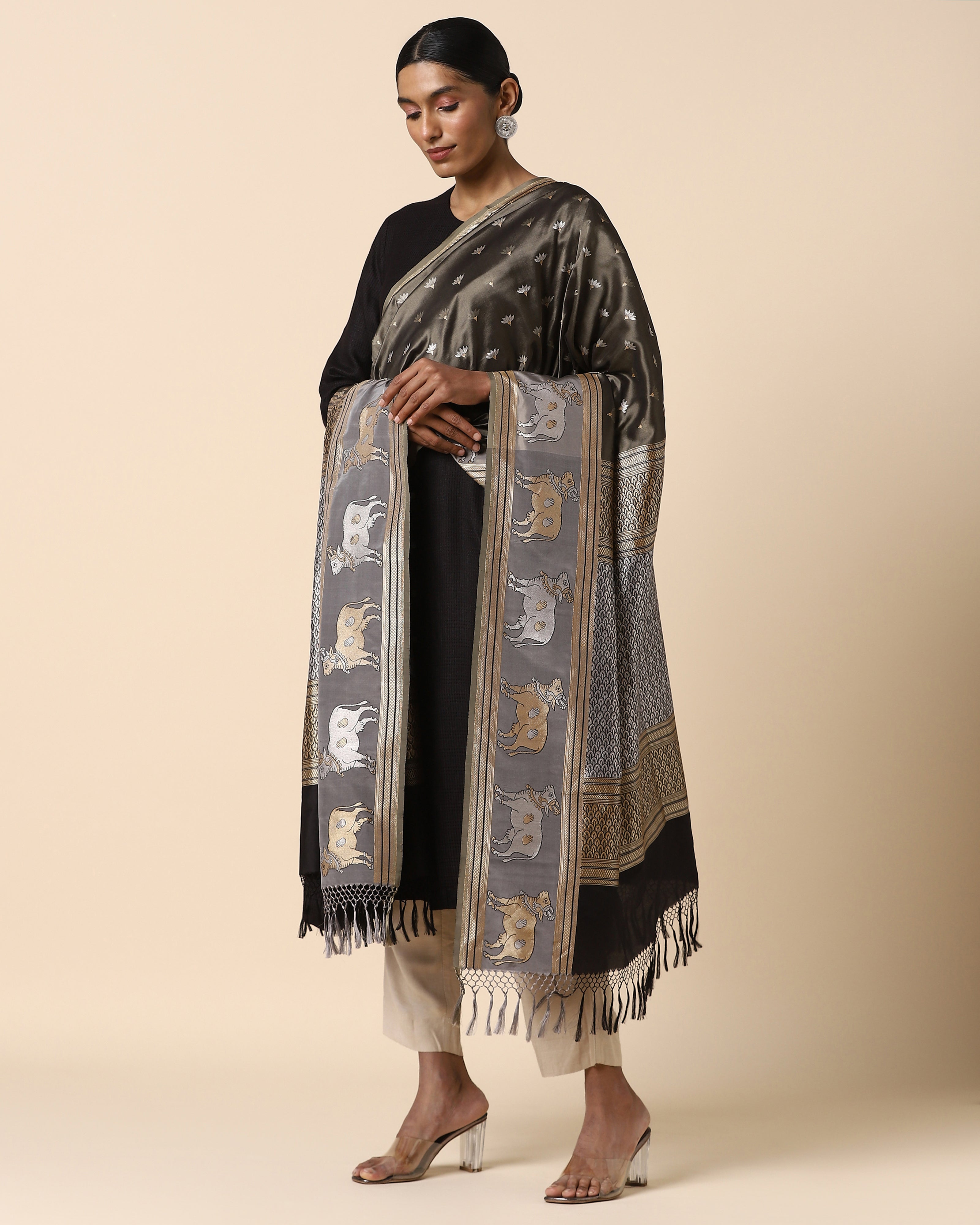 Kamadhenu Banarasi Kadwa Silk Dupatta