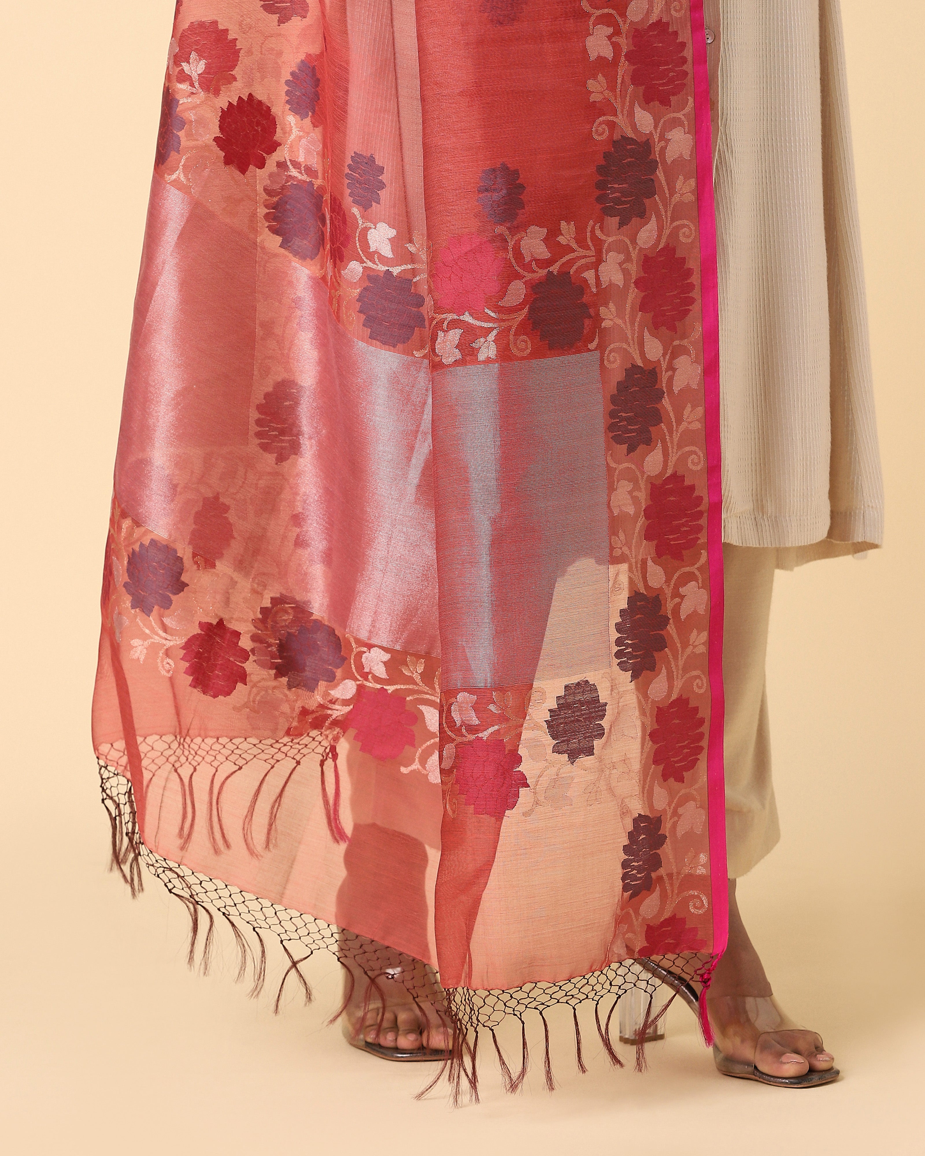 Kamal Banarasi Jamdani Silk Cotton Dupatta