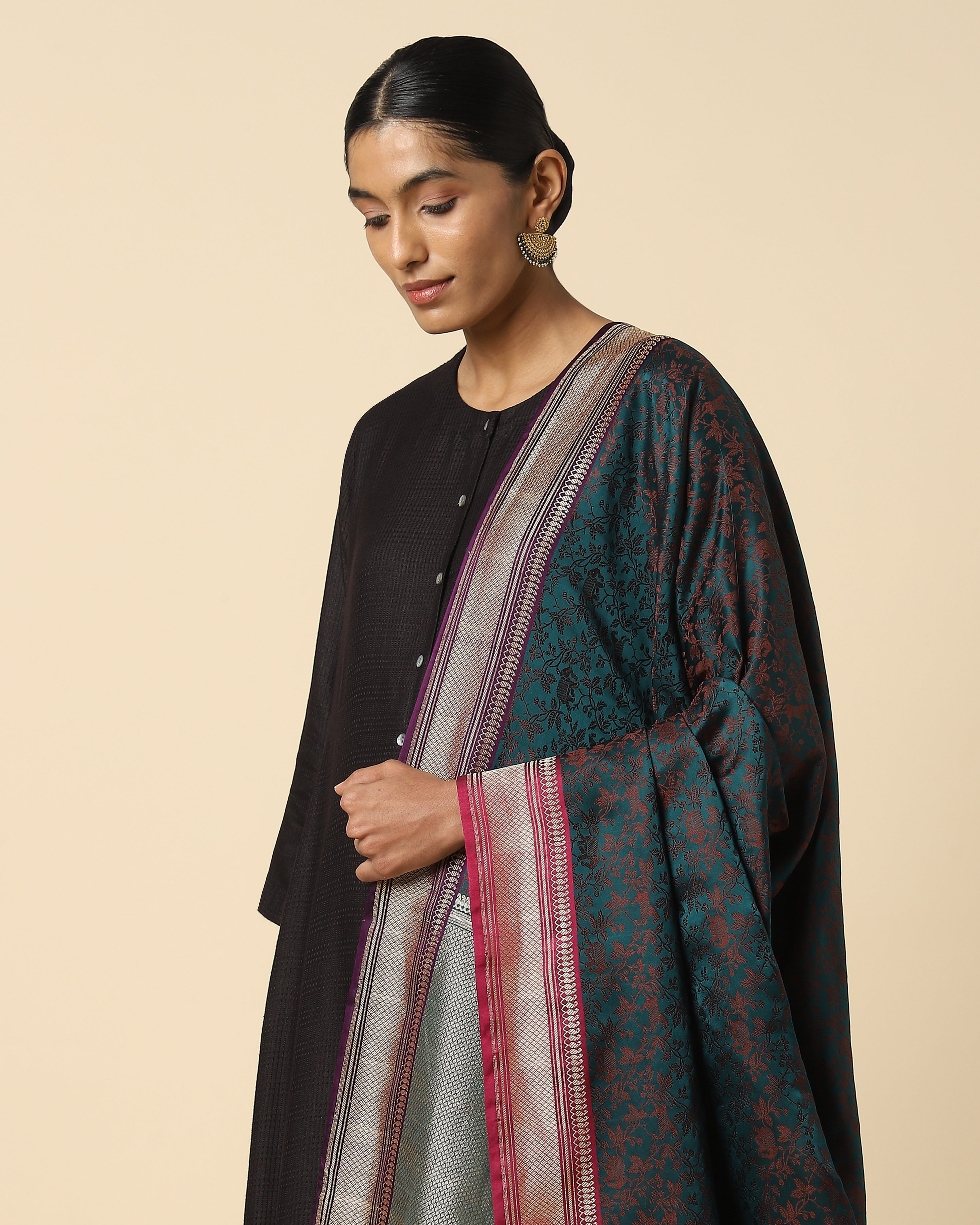 Haaniya Banarasi Tanchoi Silk Dupatta