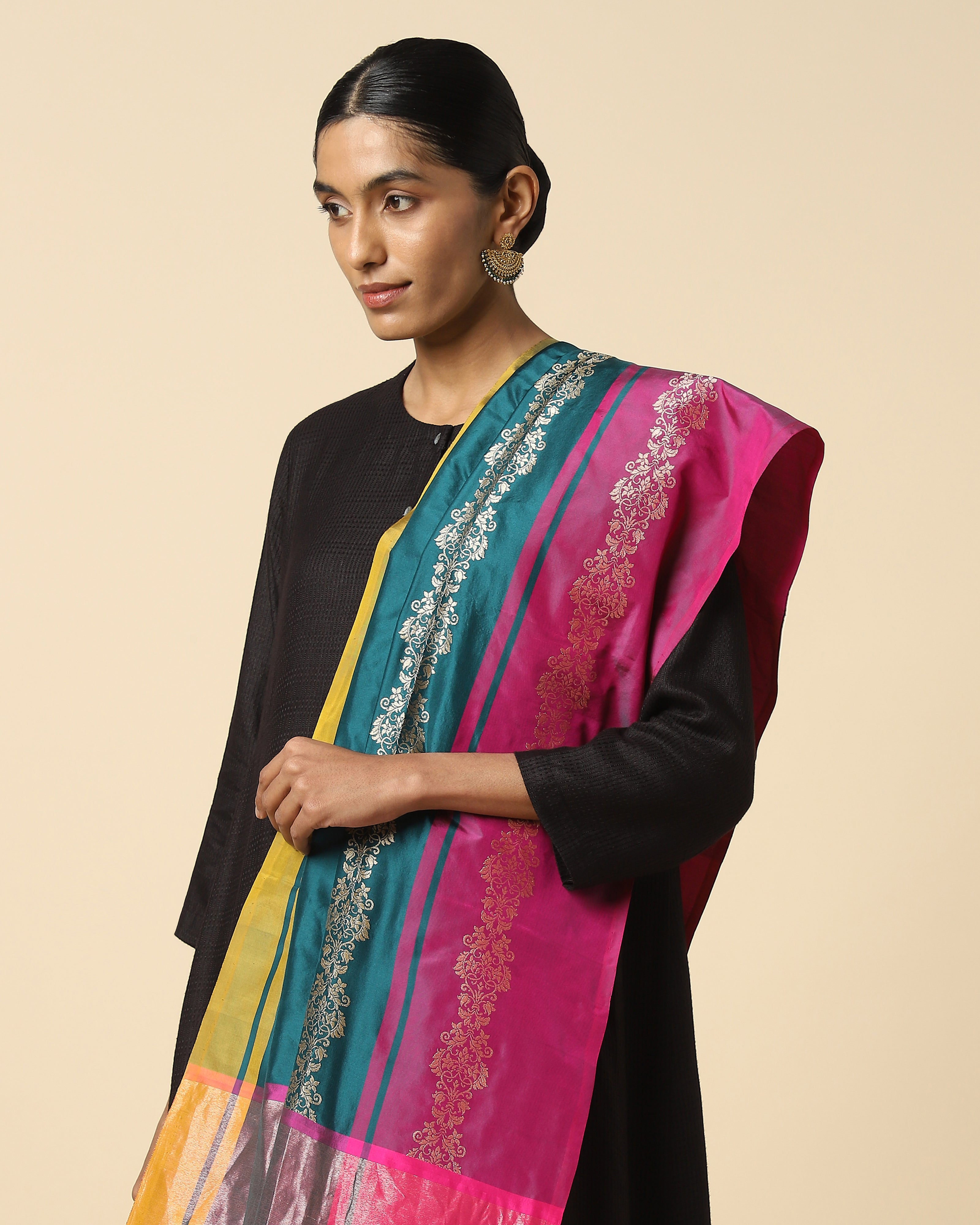 Daris Banarasi Kadwa Silk Dupatta