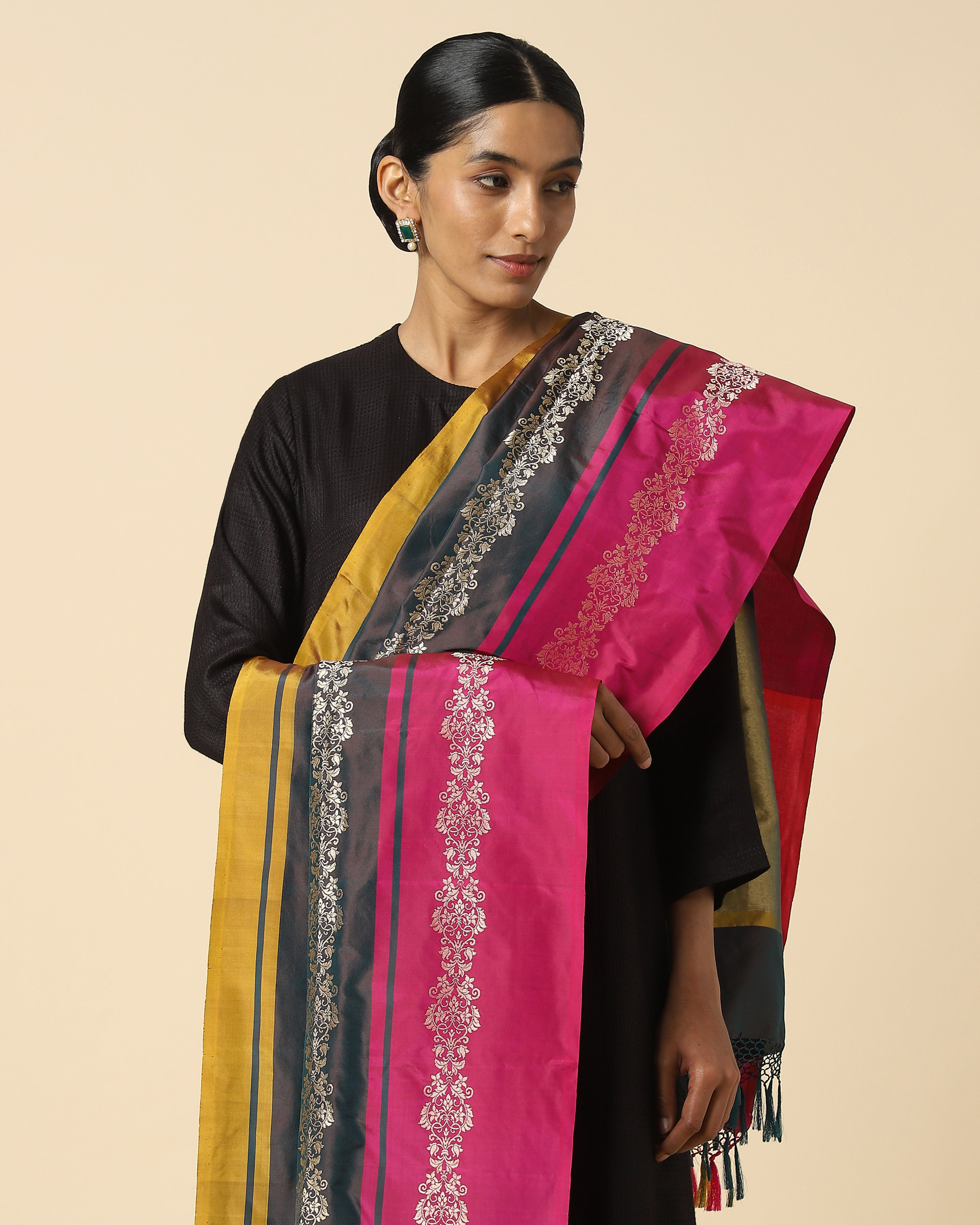 Daris Banarasi Kadwa Silk Dupatta