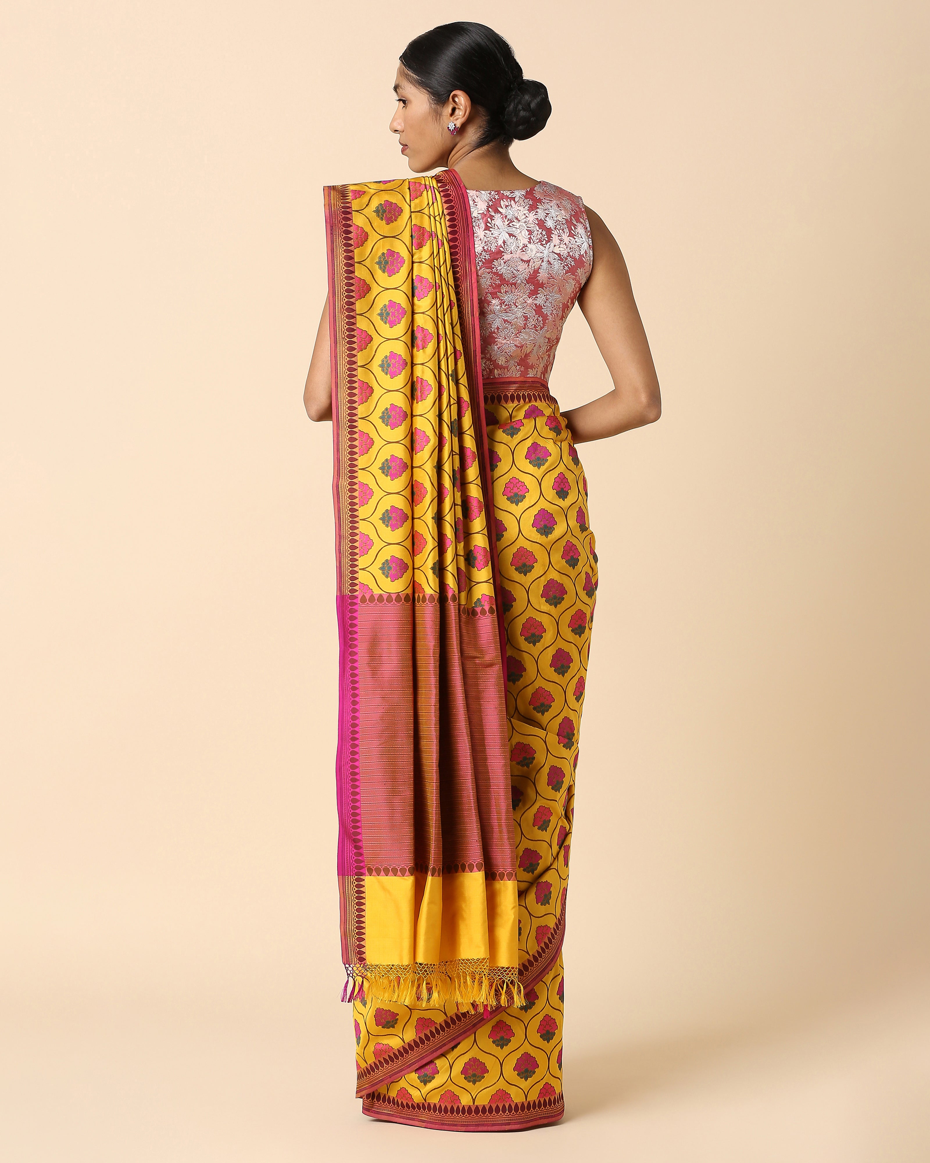 Bhakti Banarasi Cutwork Silk Saree