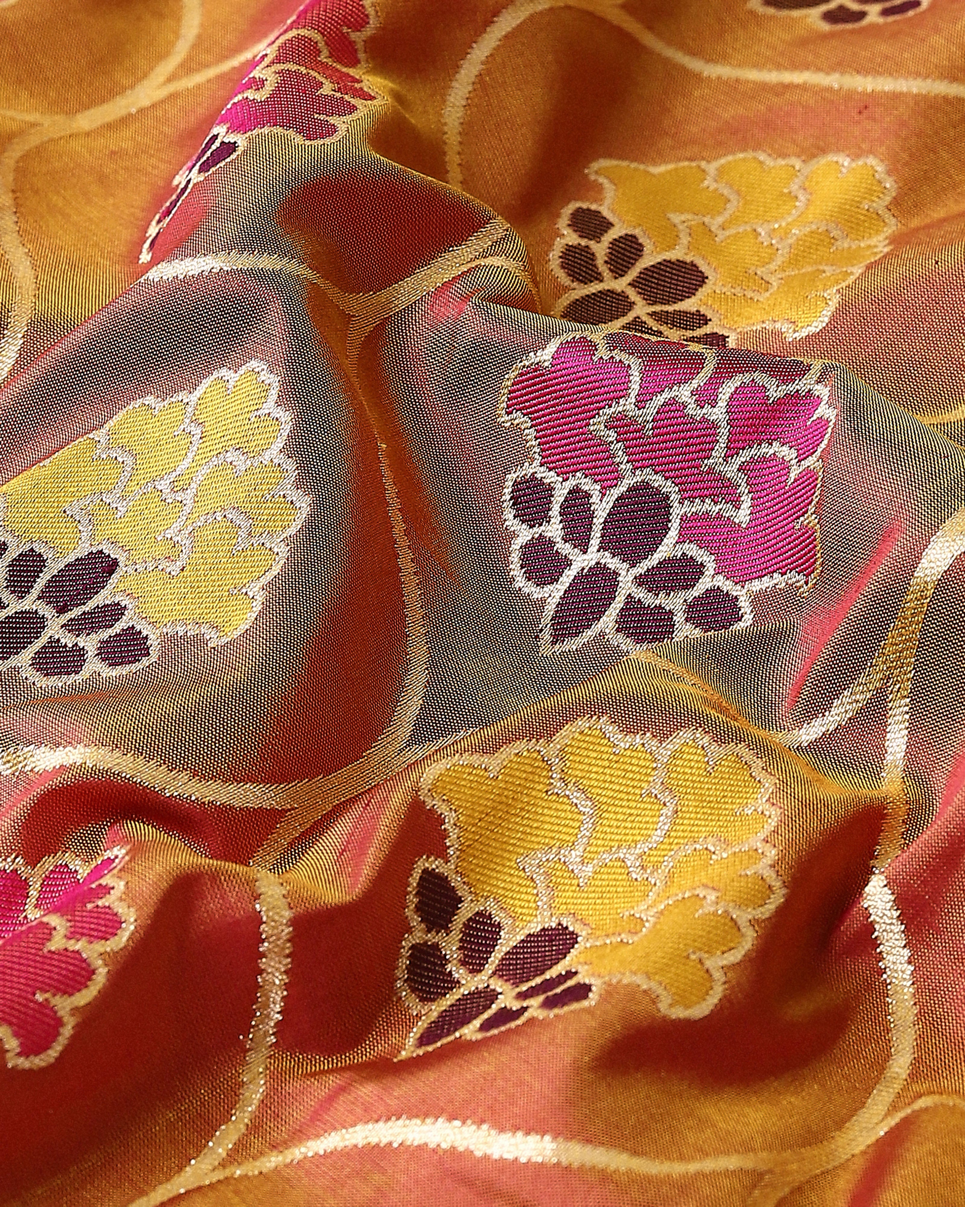 Bhakti Banarasi Cutwork Silk Saree