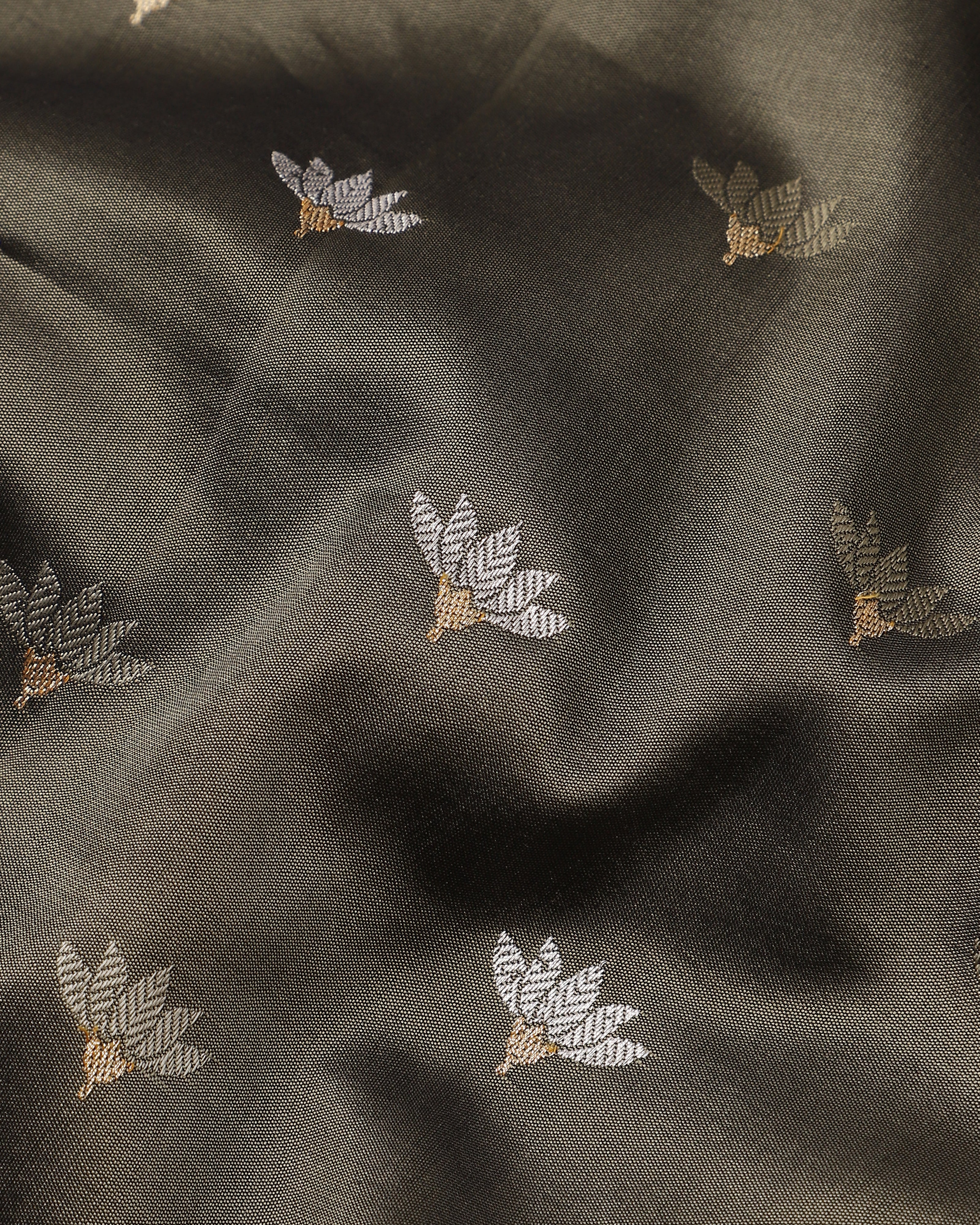 Kamadhenu Banarasi Kadwa Silk Saree