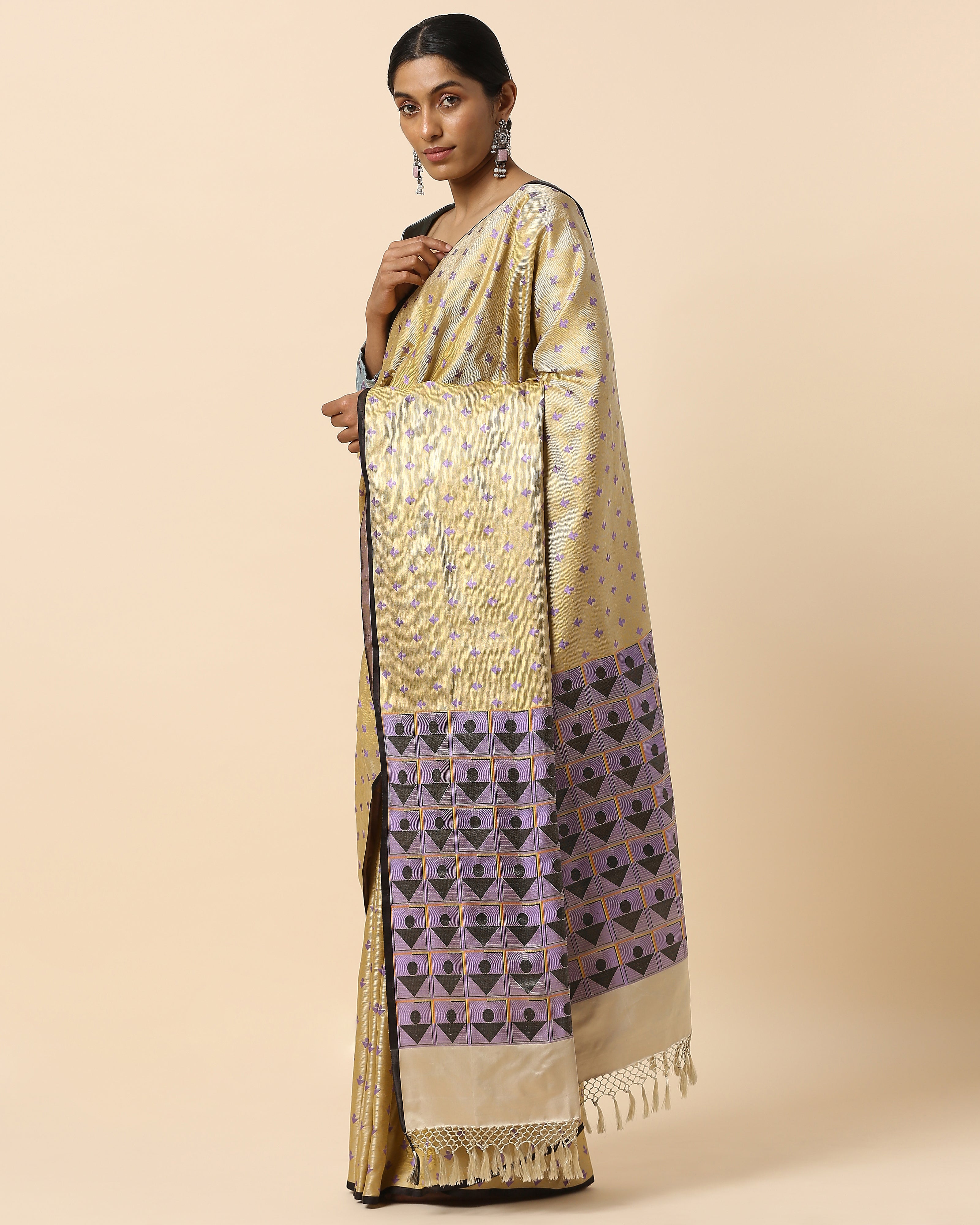 Ruhab Banarasi Tanchoi Silk Saree