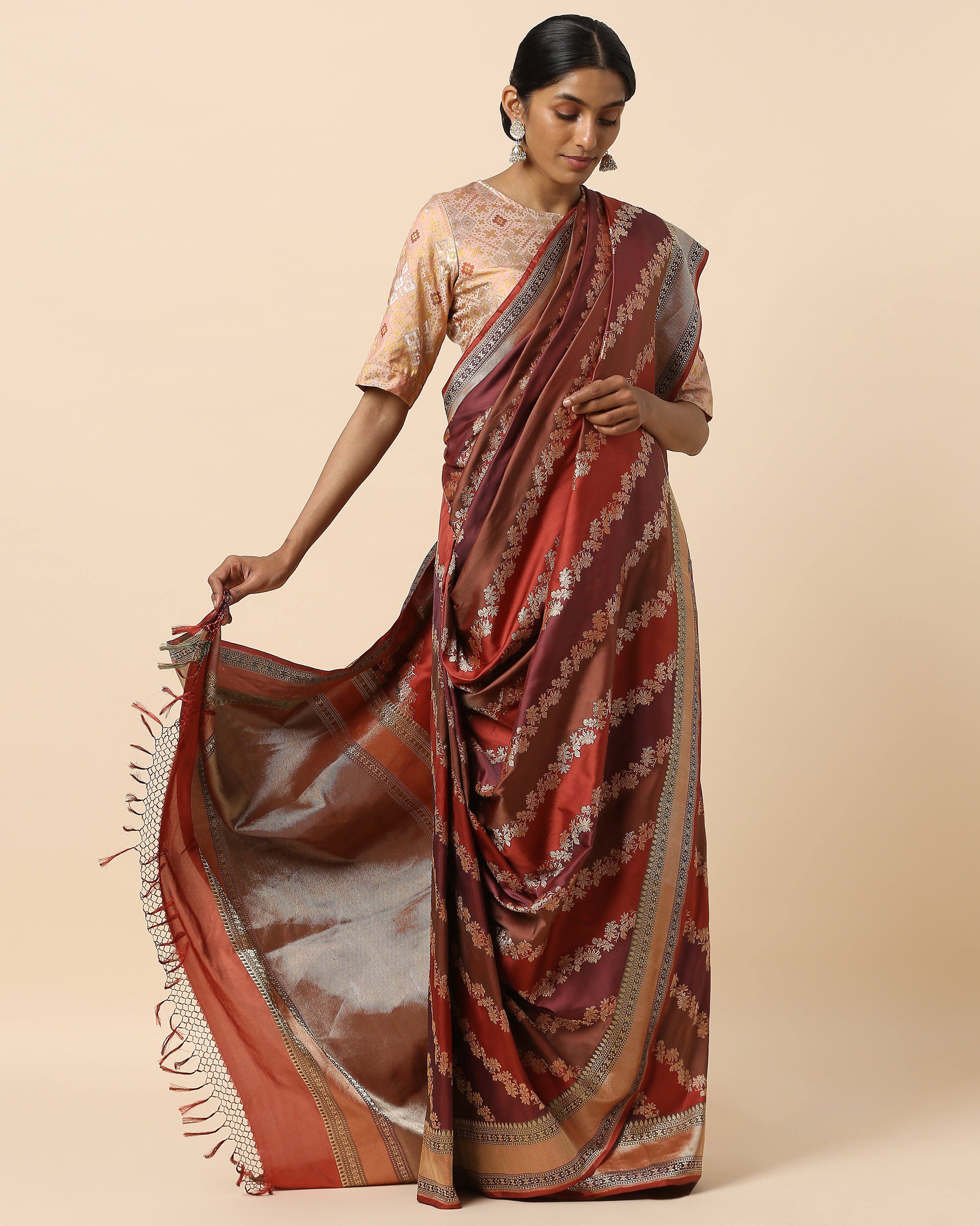 Jazmin Banarasi Rangkaat Silk Saree