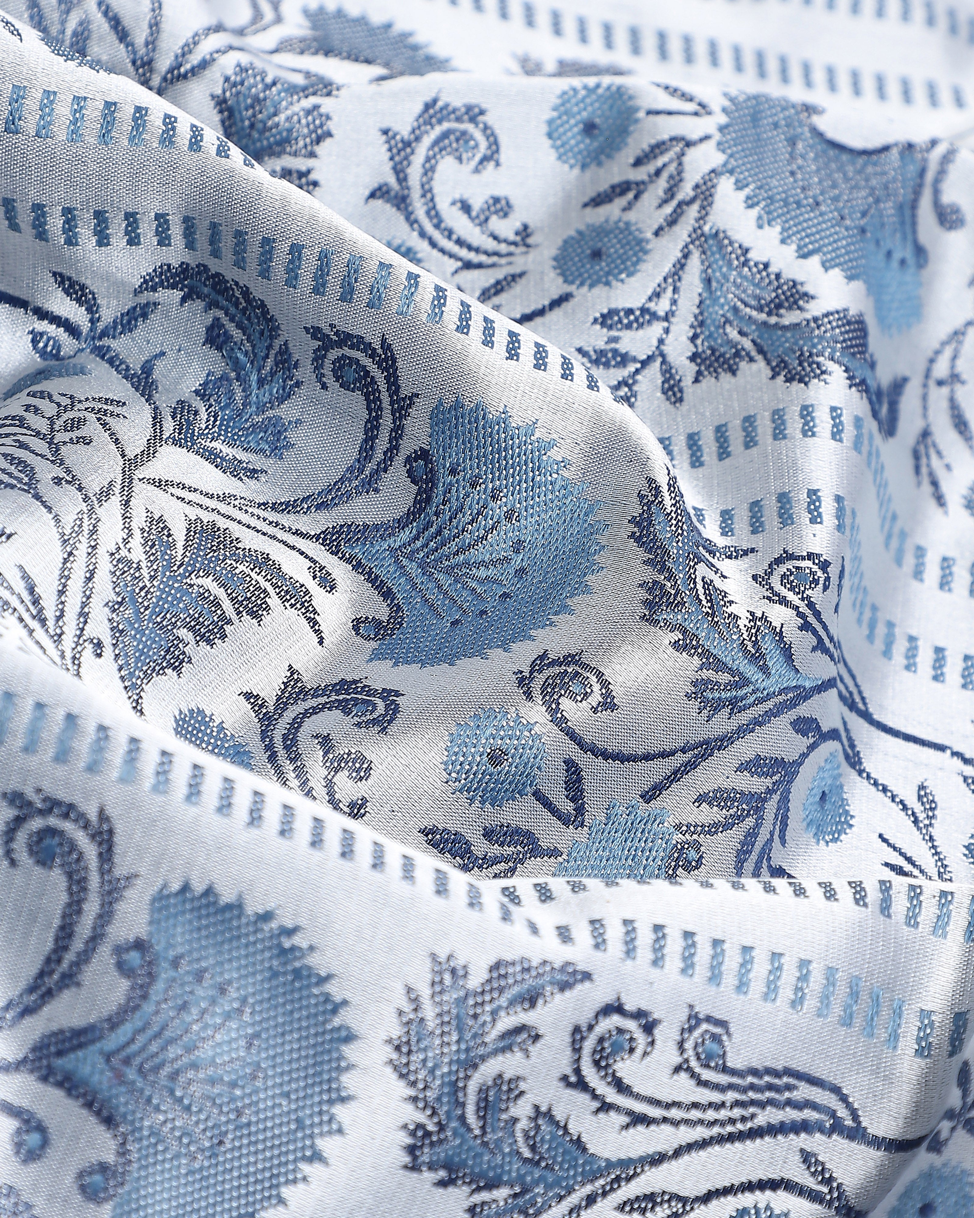 Misaki Banarasi Tanchoi Silk Saree