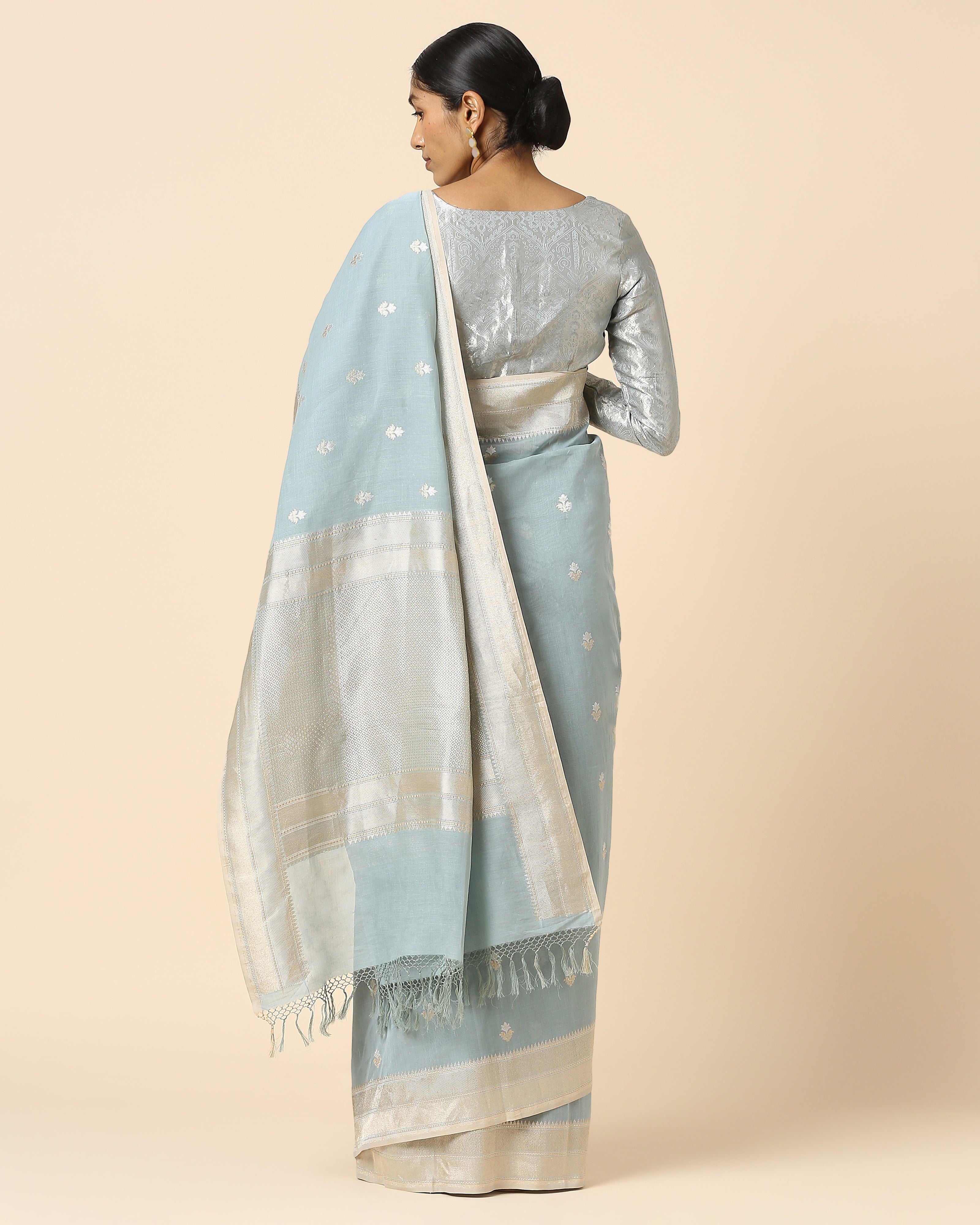 Parnika Banarasi Kadwa Cotton Saree