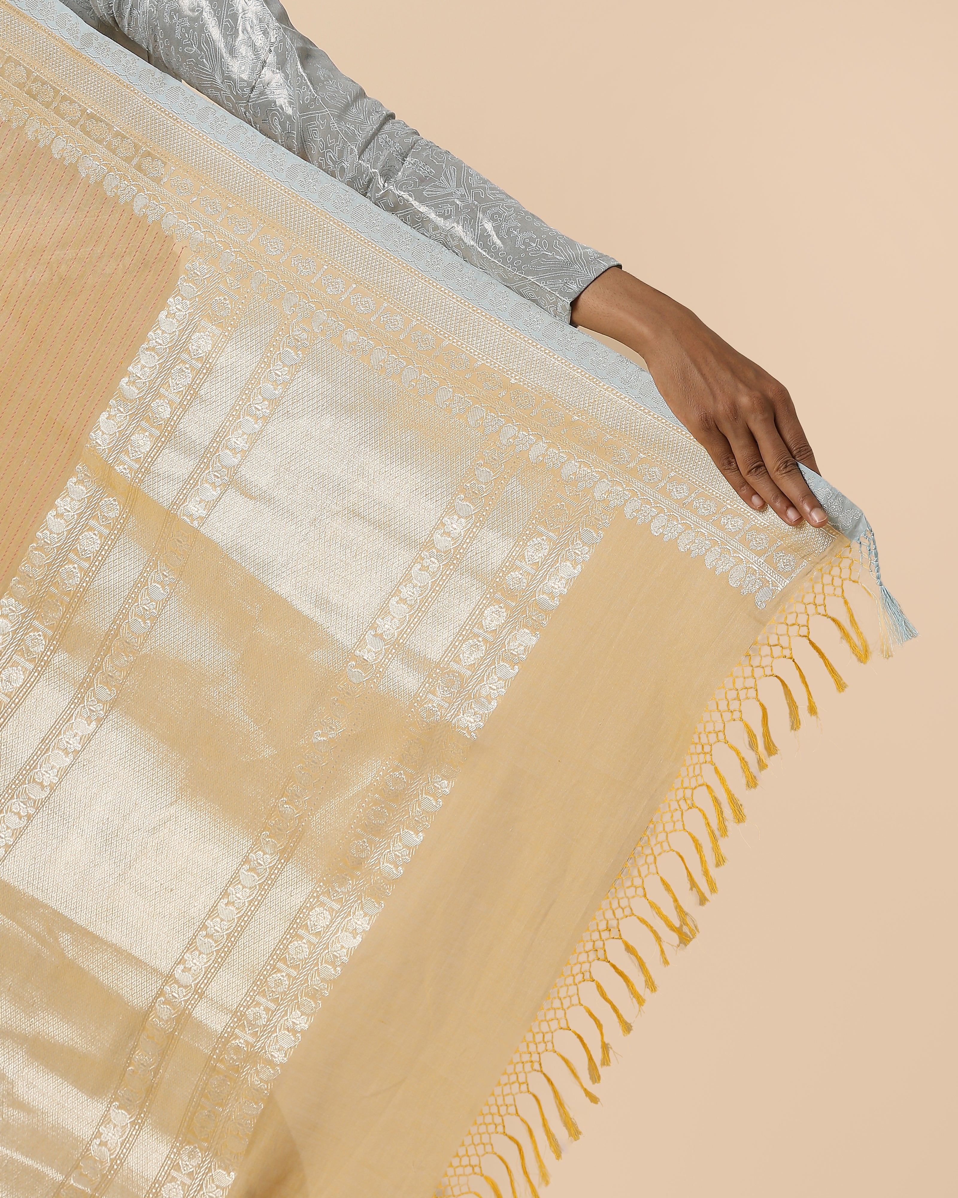 Atiana Banarasi Kadwa Cotton Saree