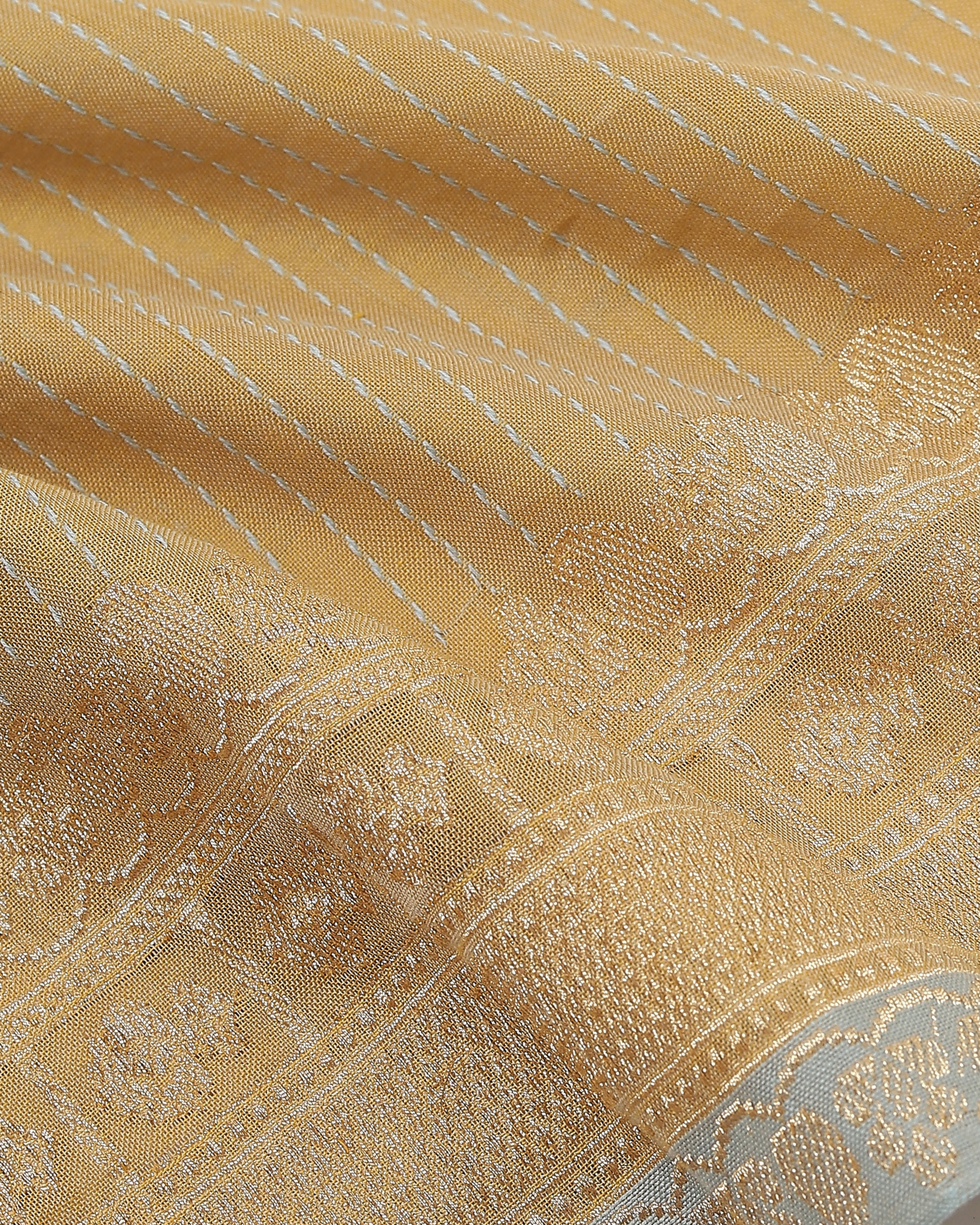 Atiana Banarasi Kadwa Cotton Saree
