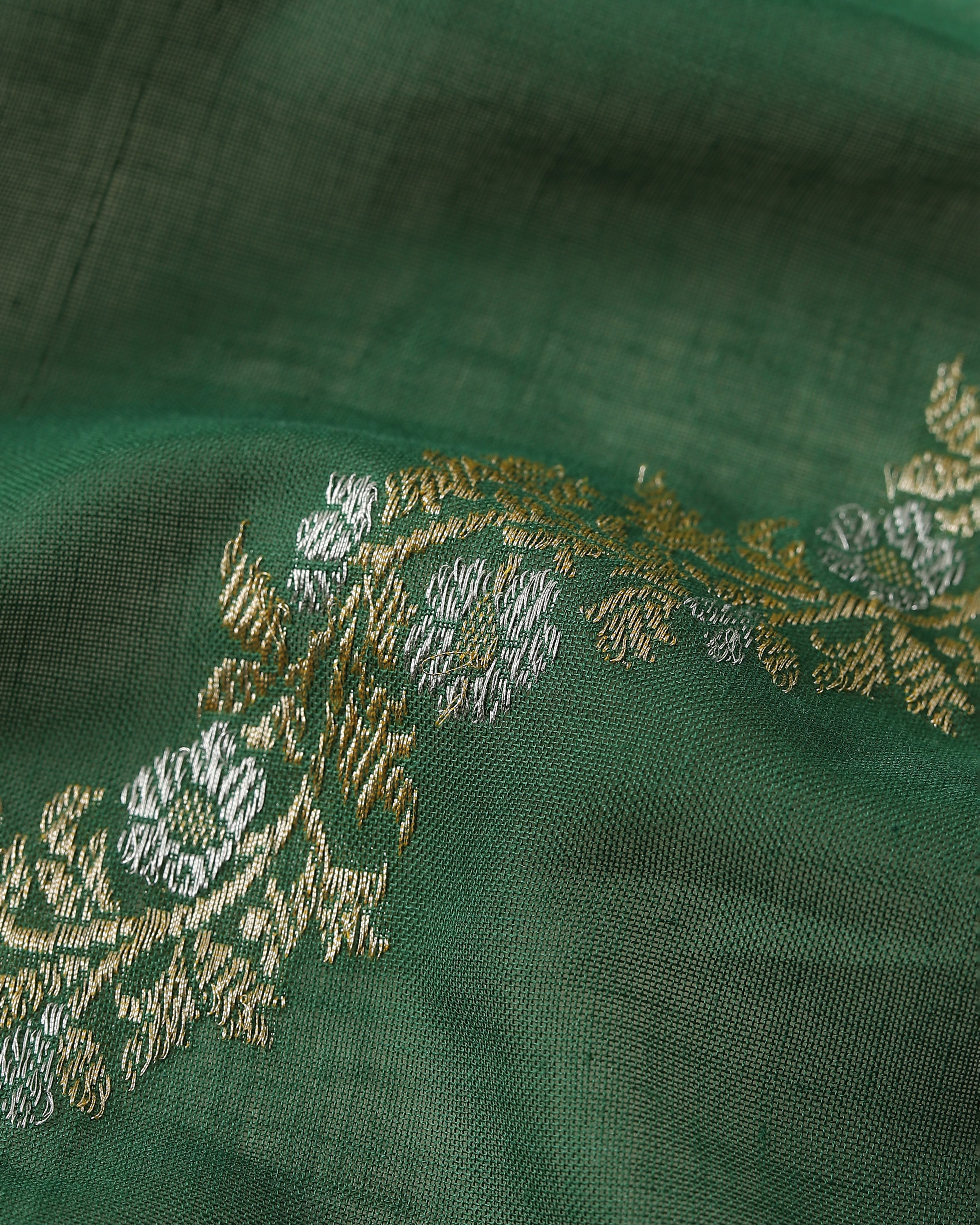 Heru Banarasi Kadwa Cotton Saree