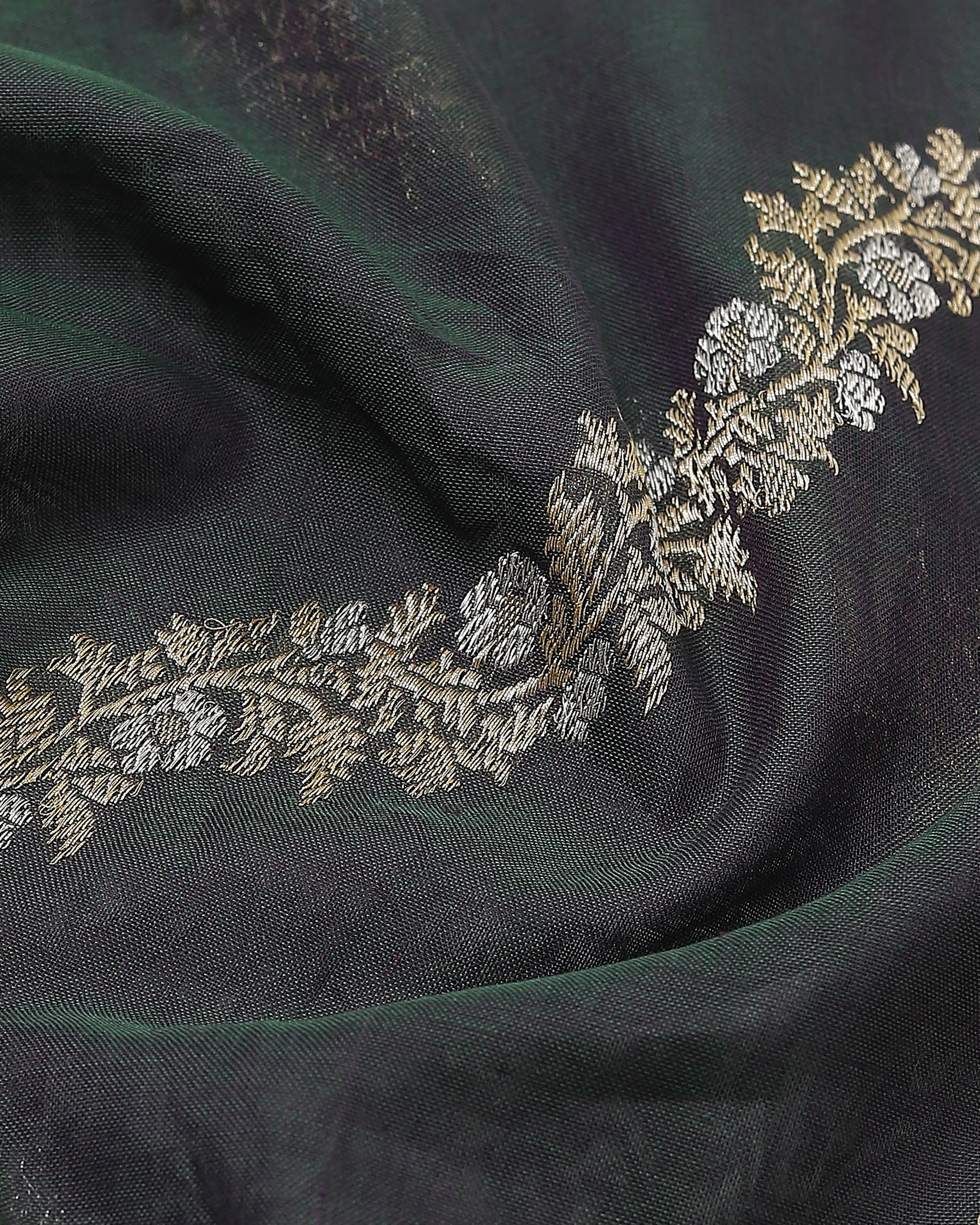 Heru Banarasi Kadwa Cotton Saree