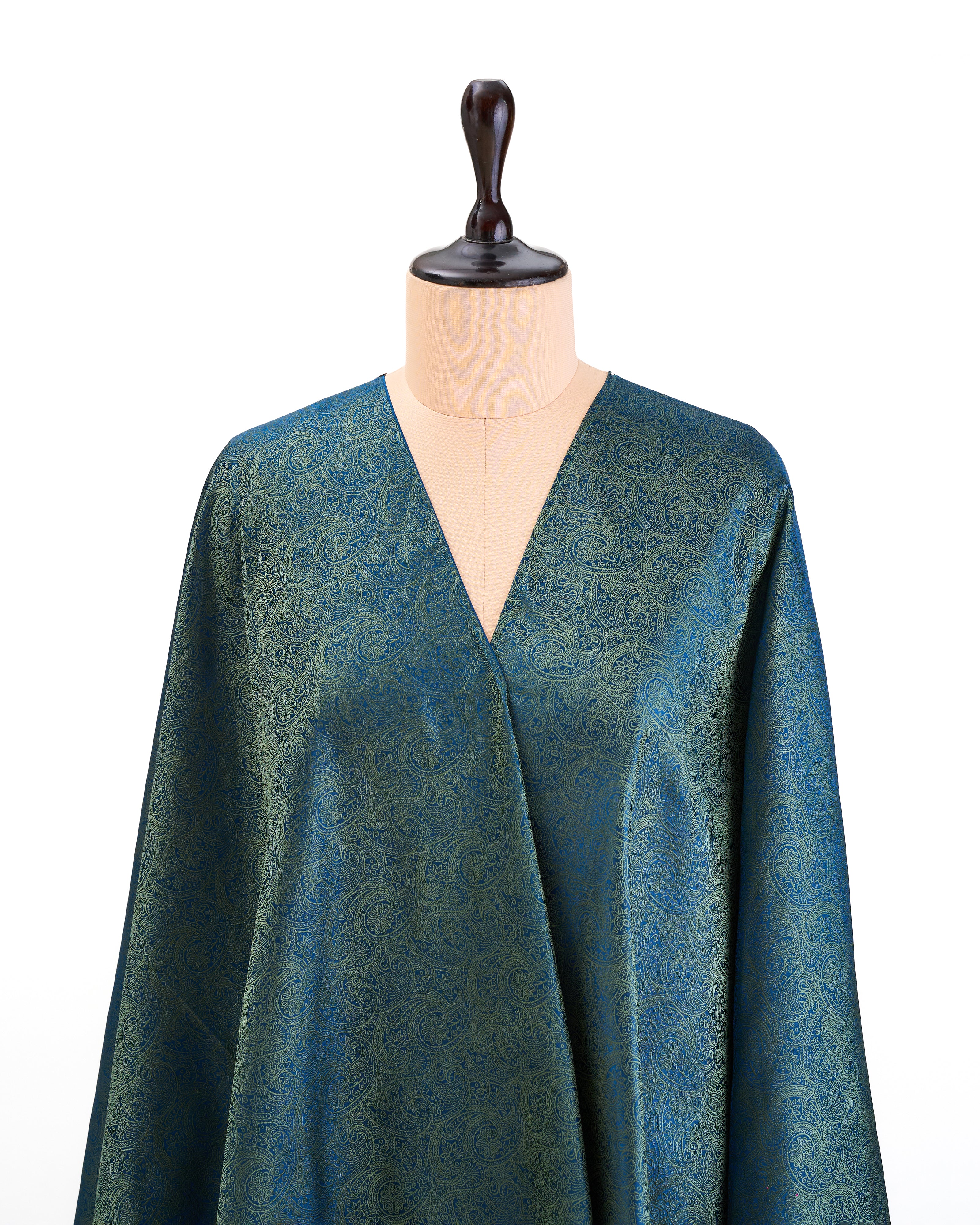 Kaalki Banarasi Tanchoi Silk Suit Fabric