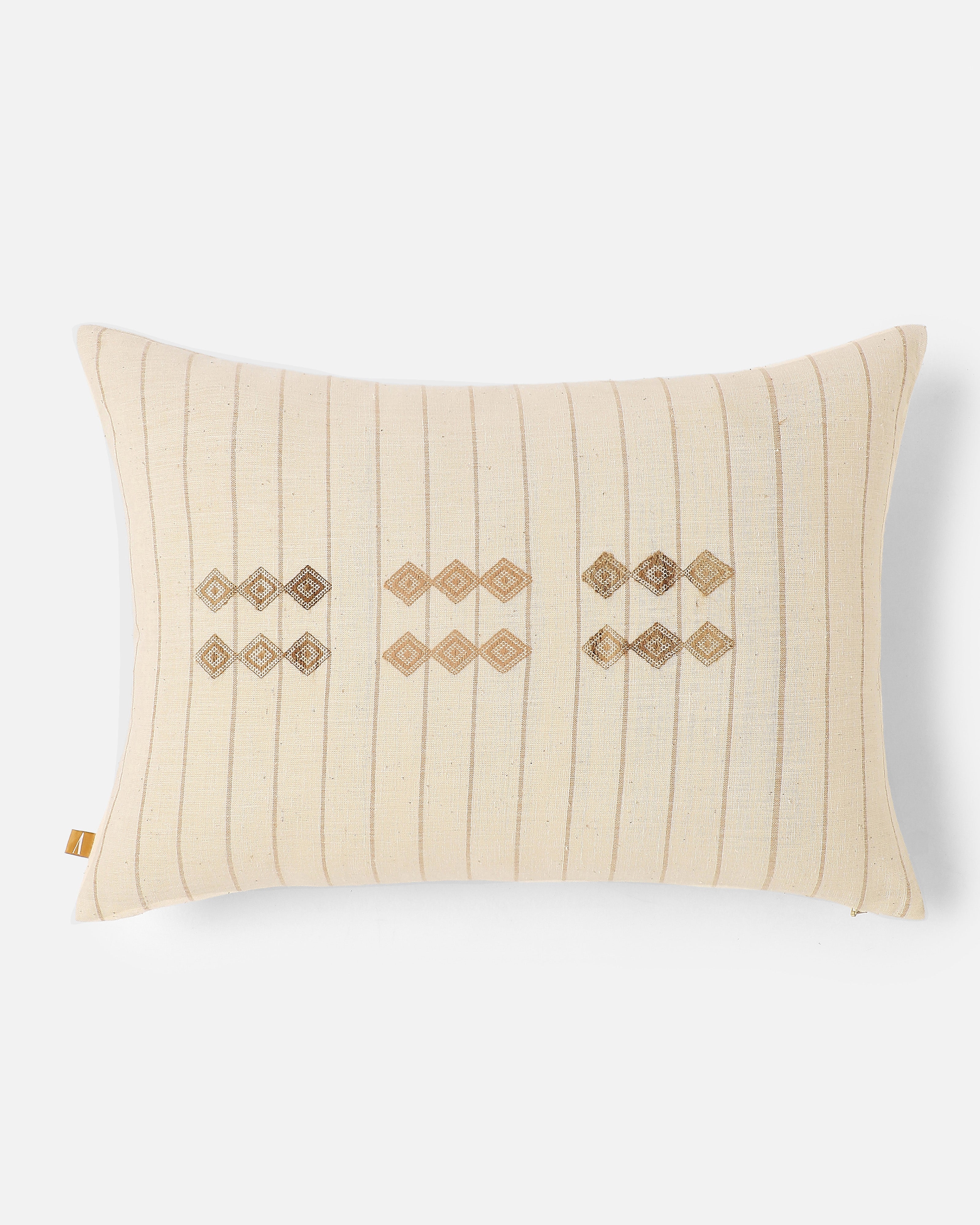 Dikshita Bhujodi Extra Weft Cotton Cushion Cover