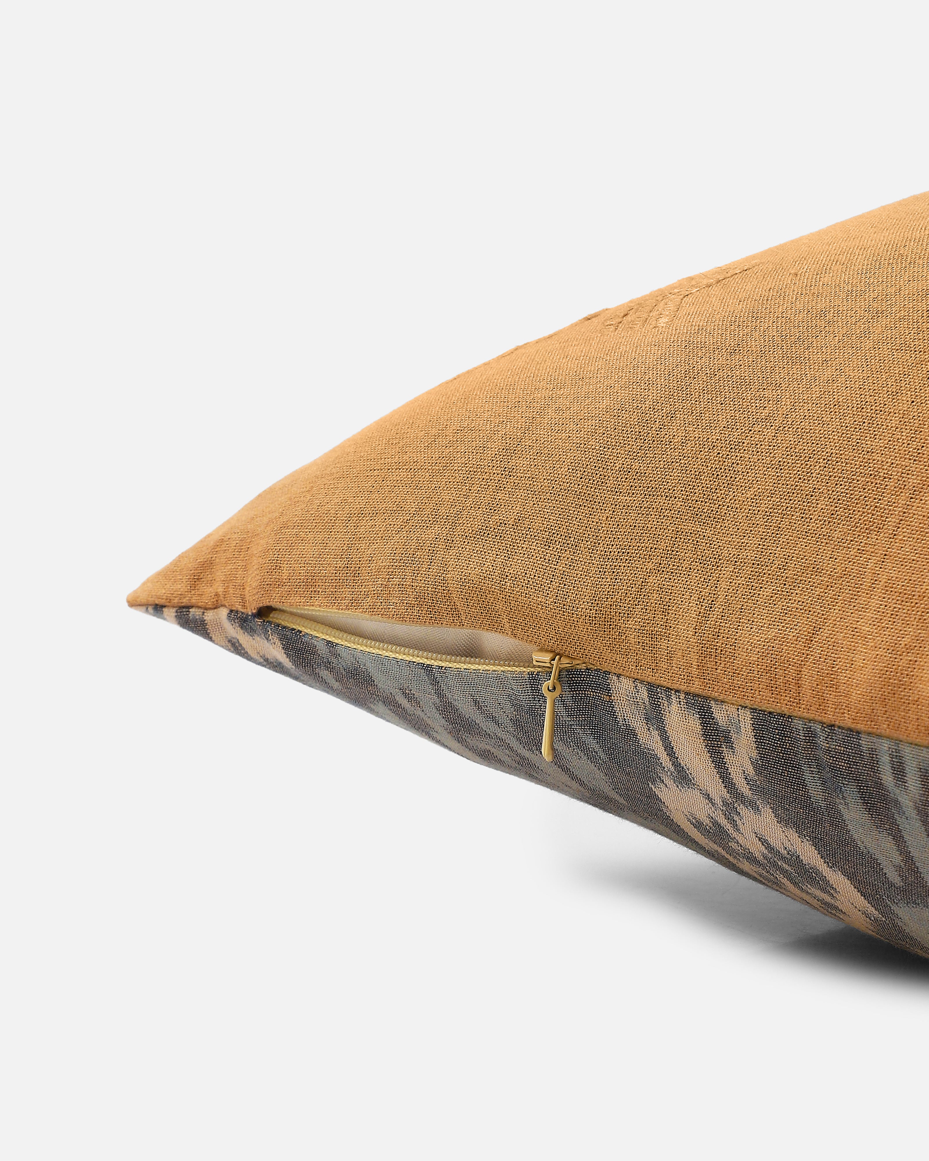Gadag Bhujodi Extra Weft Cotton Cushion Cover