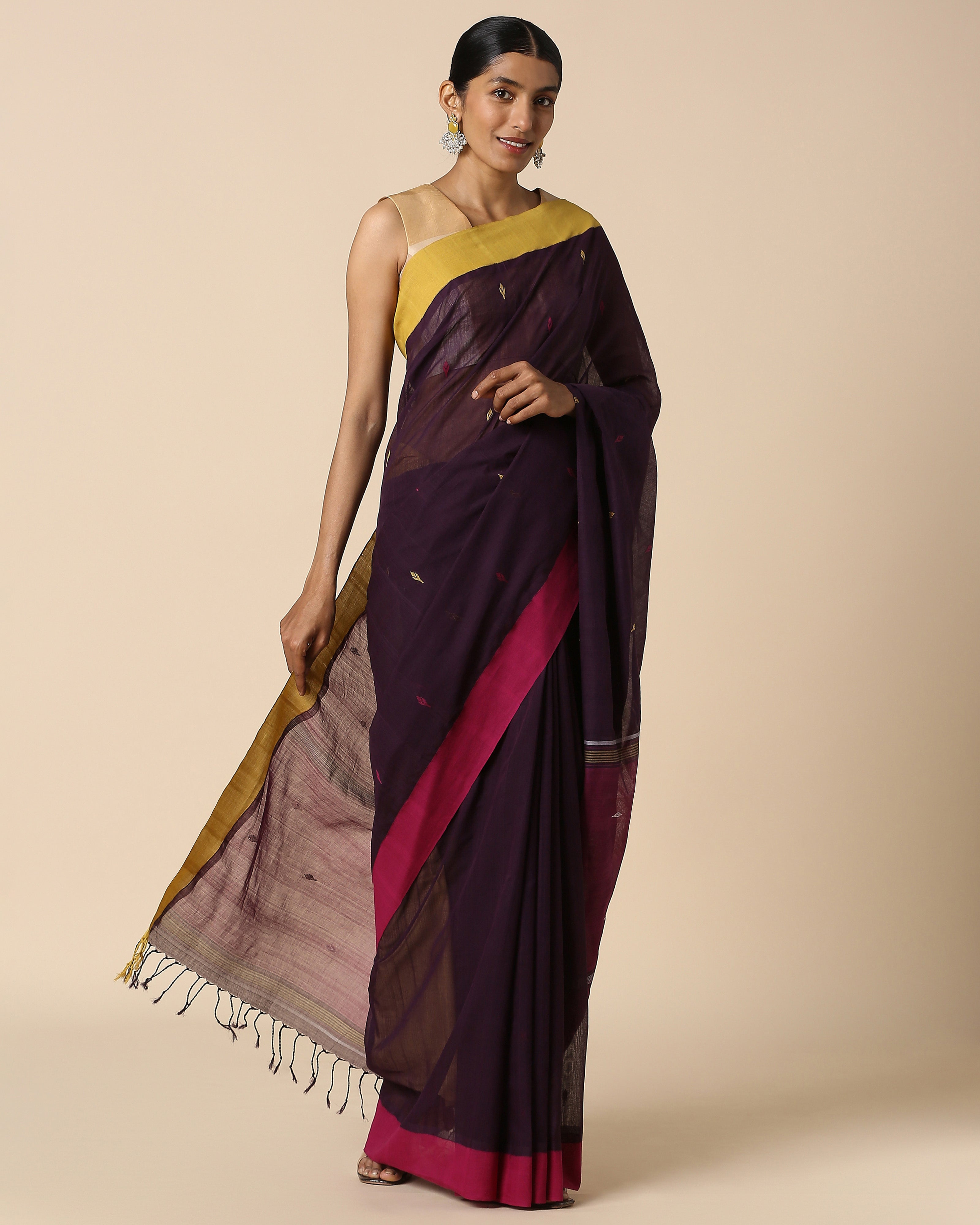 Bhanumati Angara Jala Cotton Saree