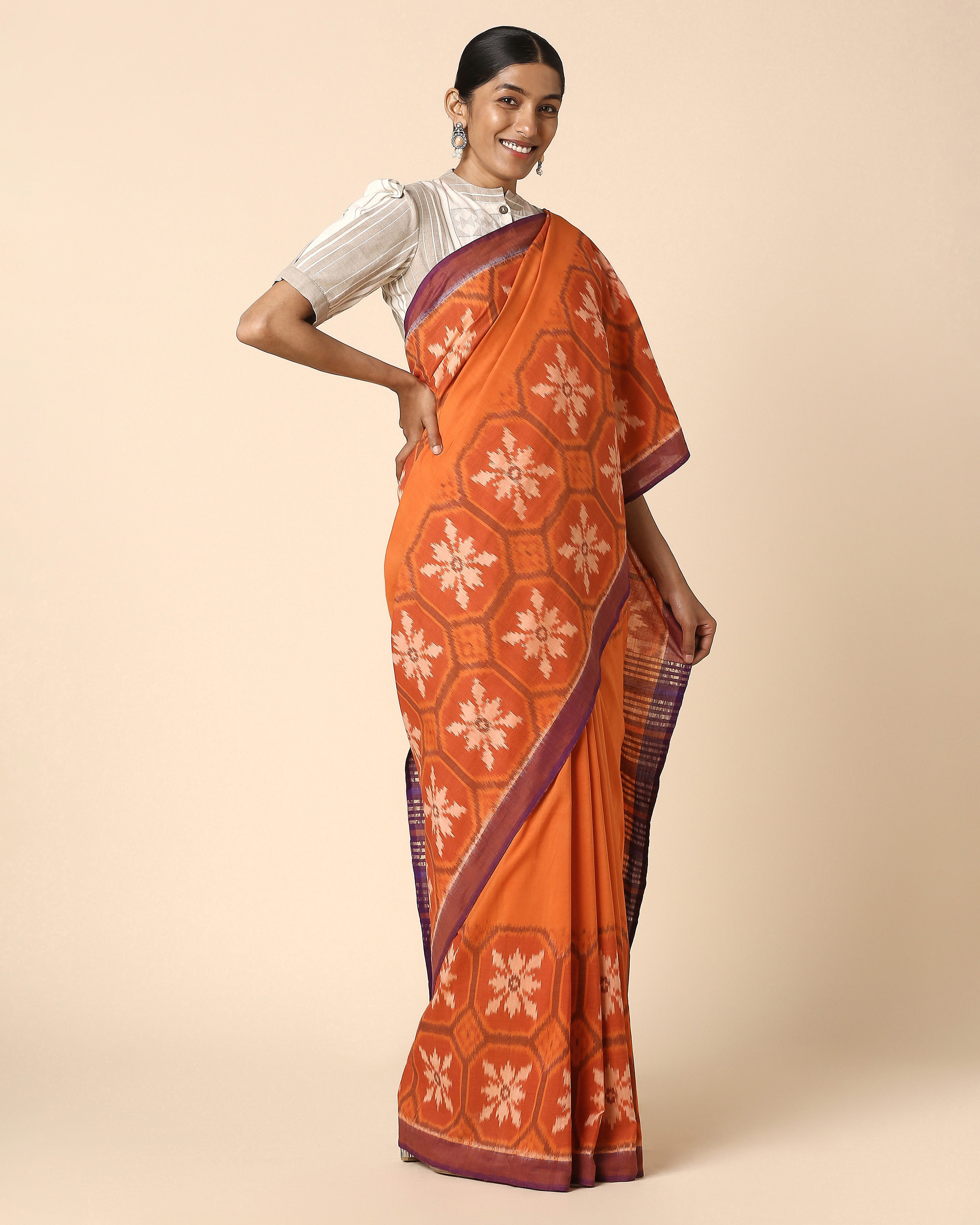 Saavi Pochampally Weft Ikat Cotton Saree