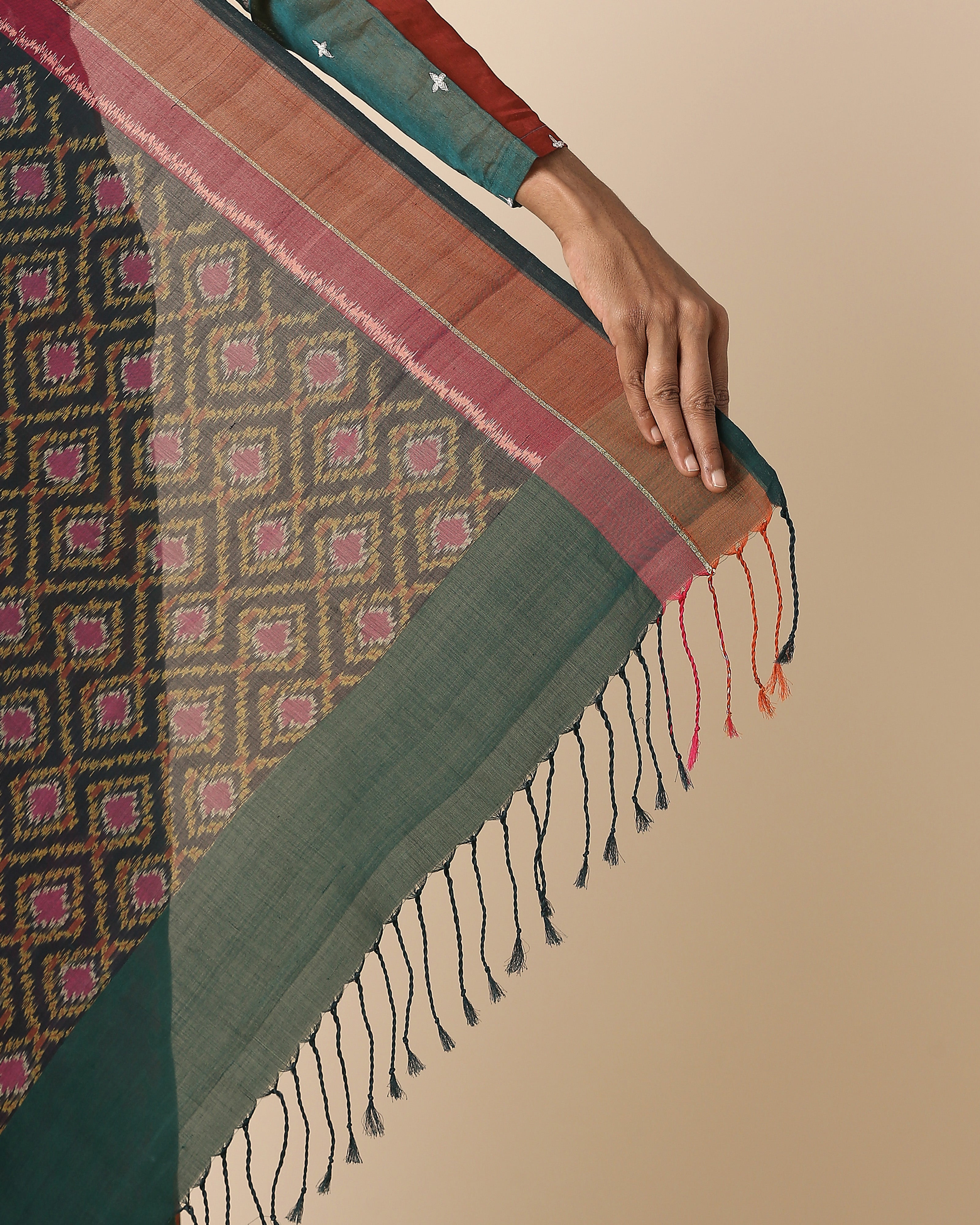 Sheena Pochampally Weft Ikat Cotton Saree
