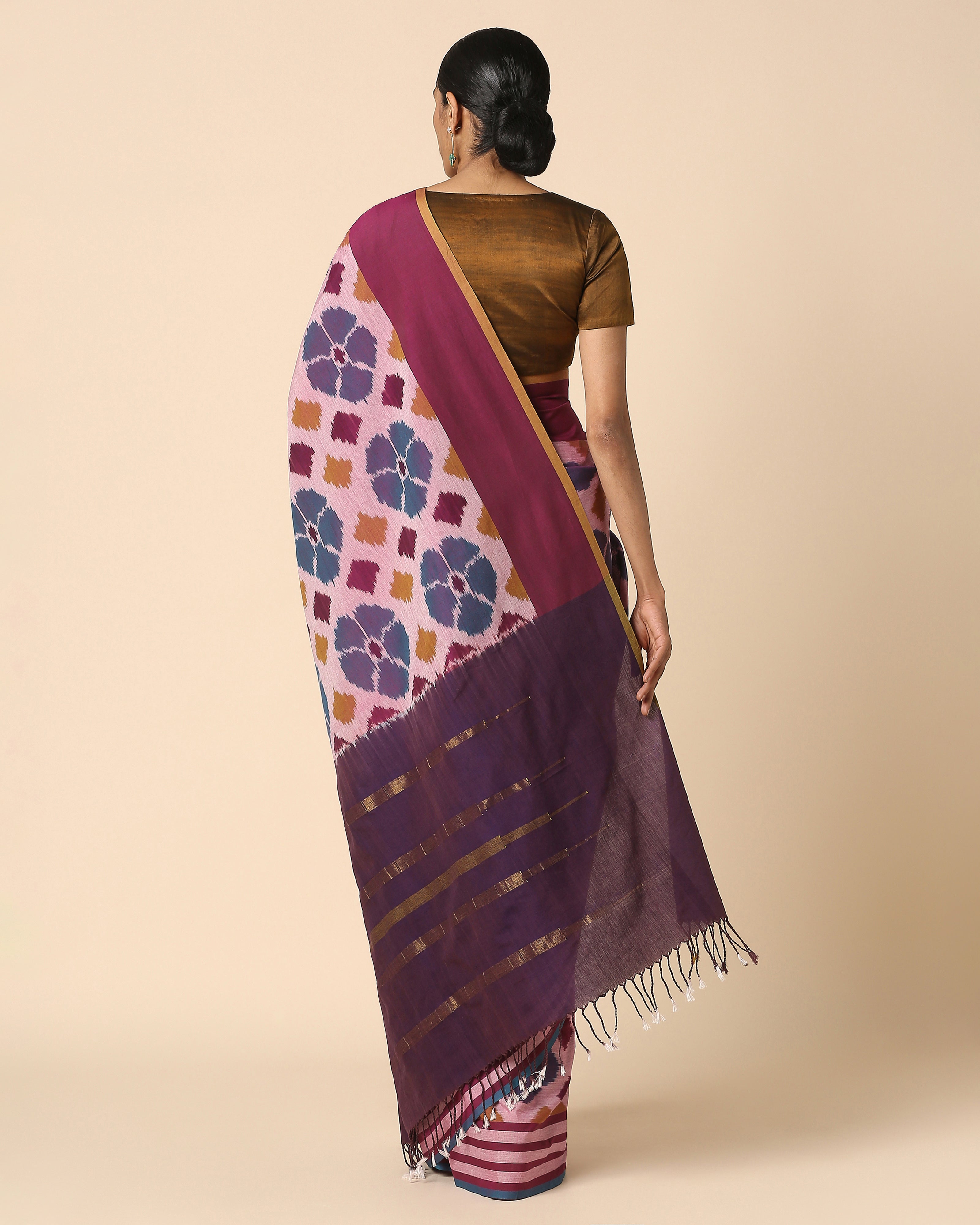 Esta Pochampally Warp Ikat Cotton Saree