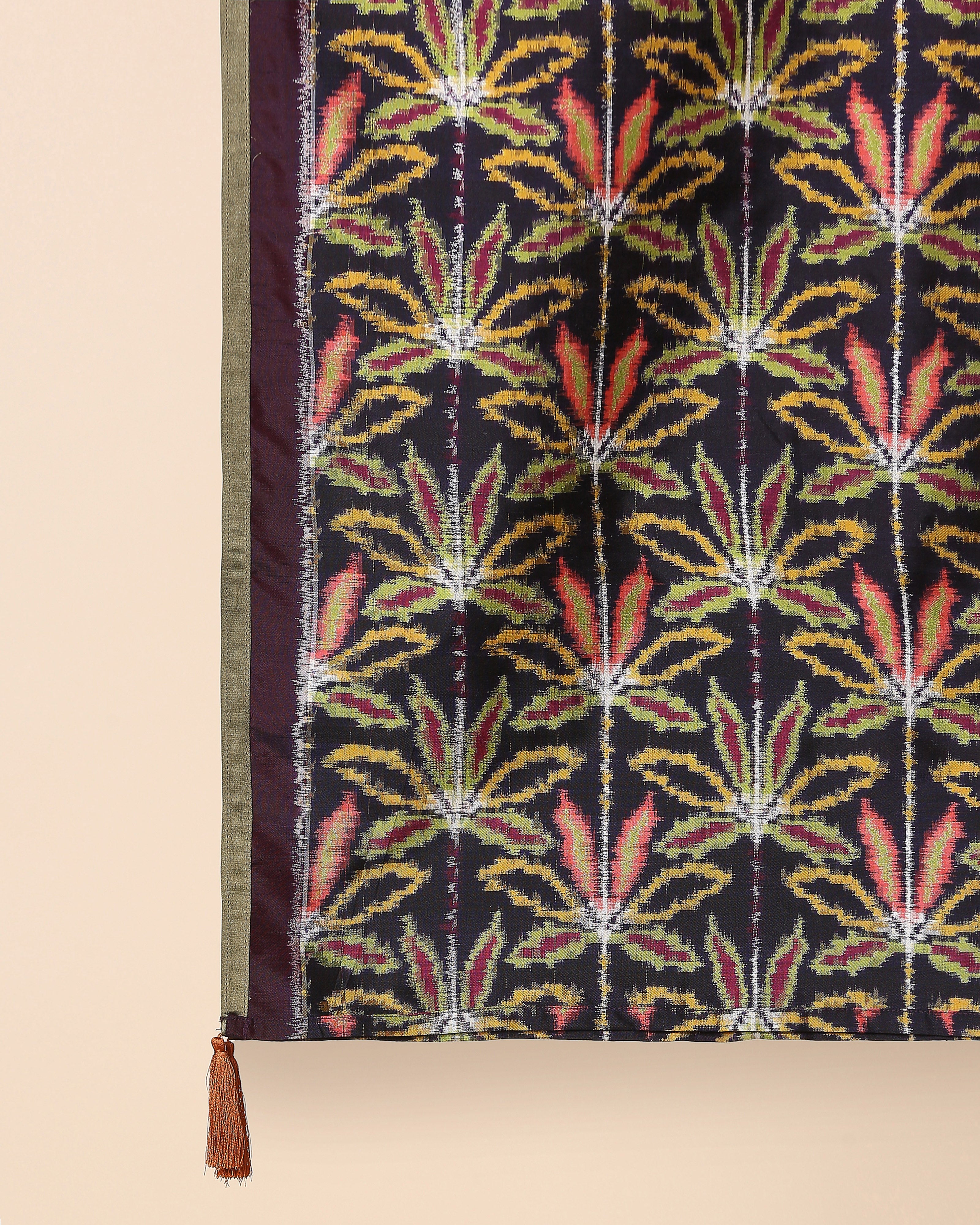 Noyna Pochampally Double Ikat Silk Stole