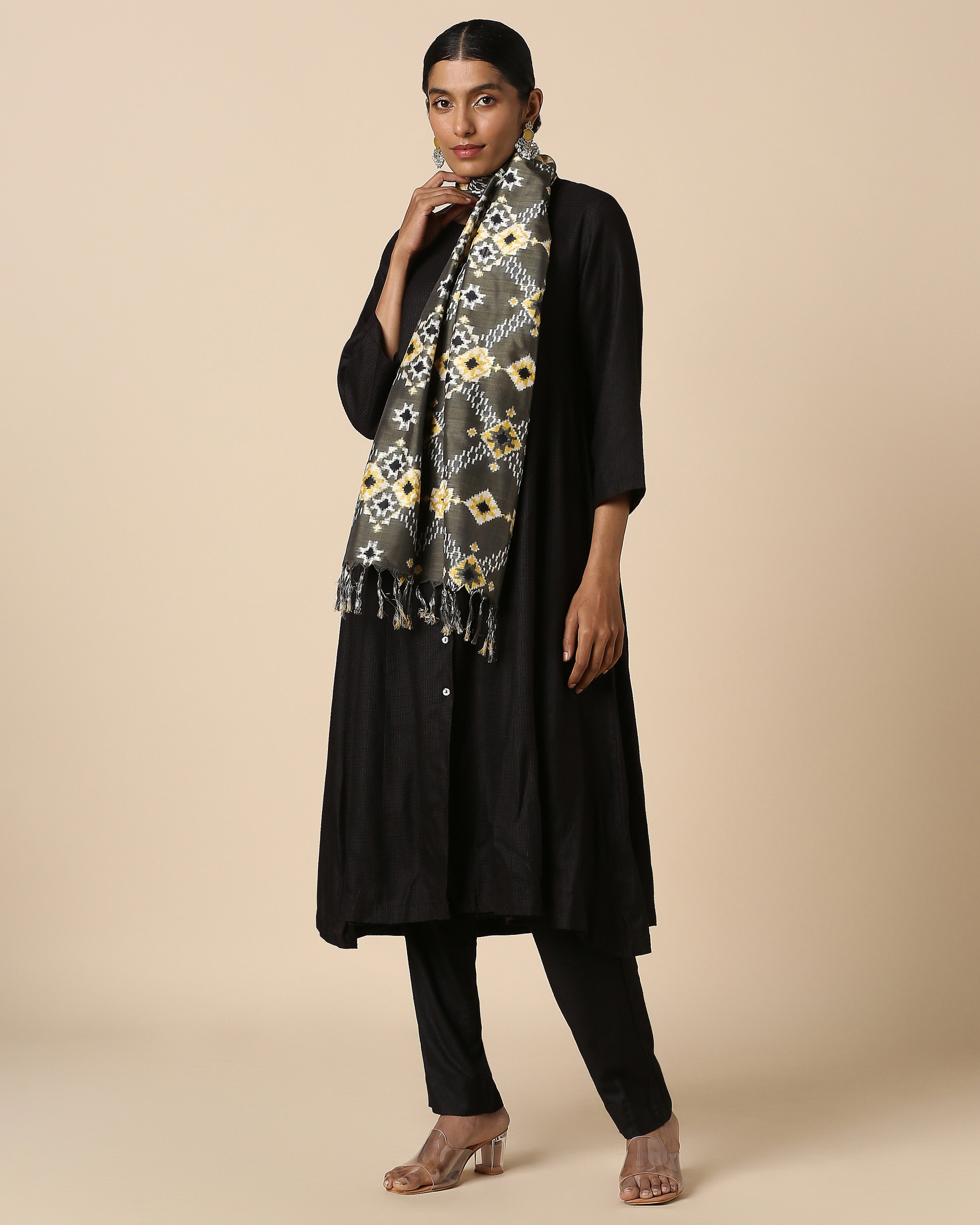 Nihara Pochampally Double Ikat Silk Stole