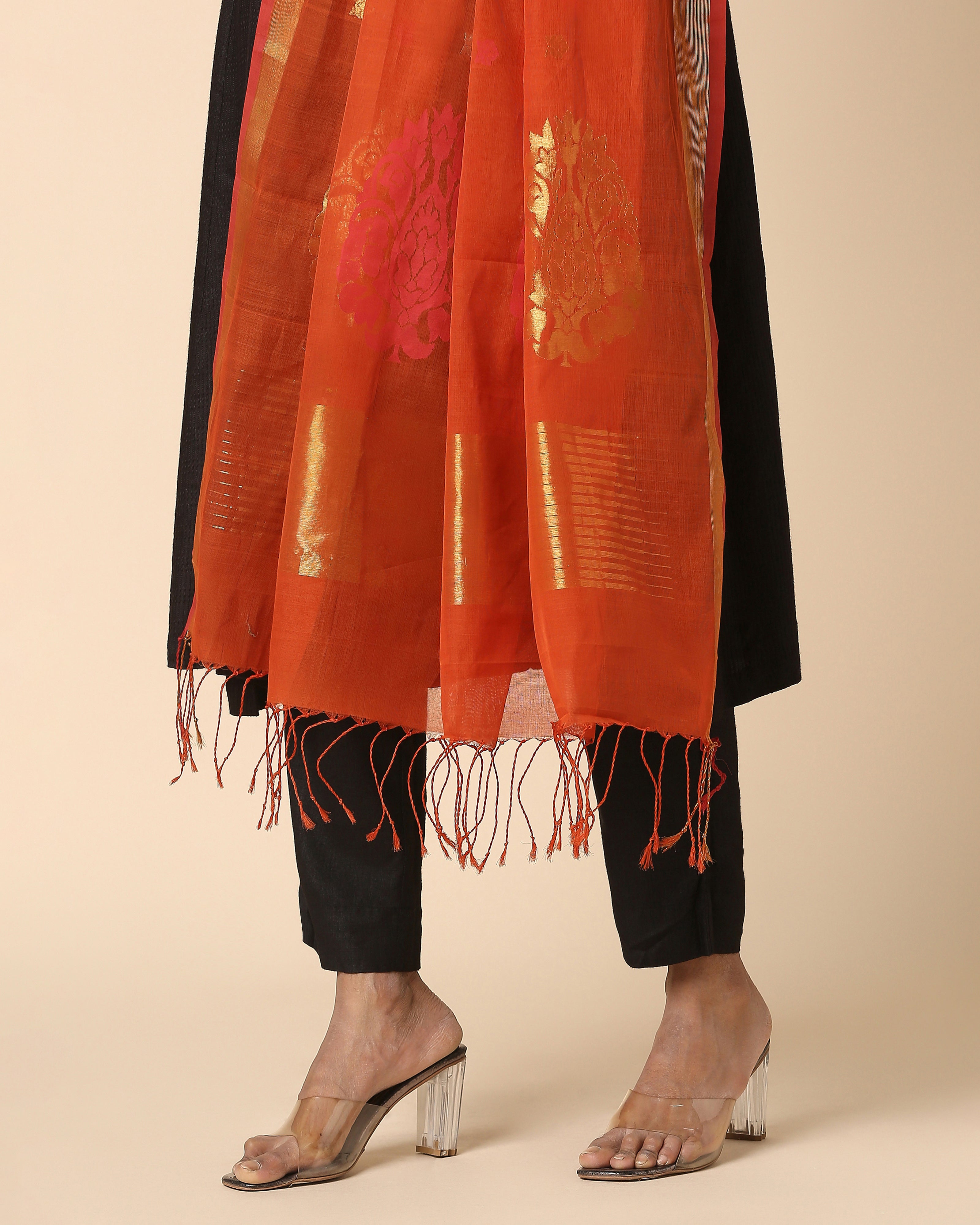 Raman Uppada Jamdani Cotton Dupatta