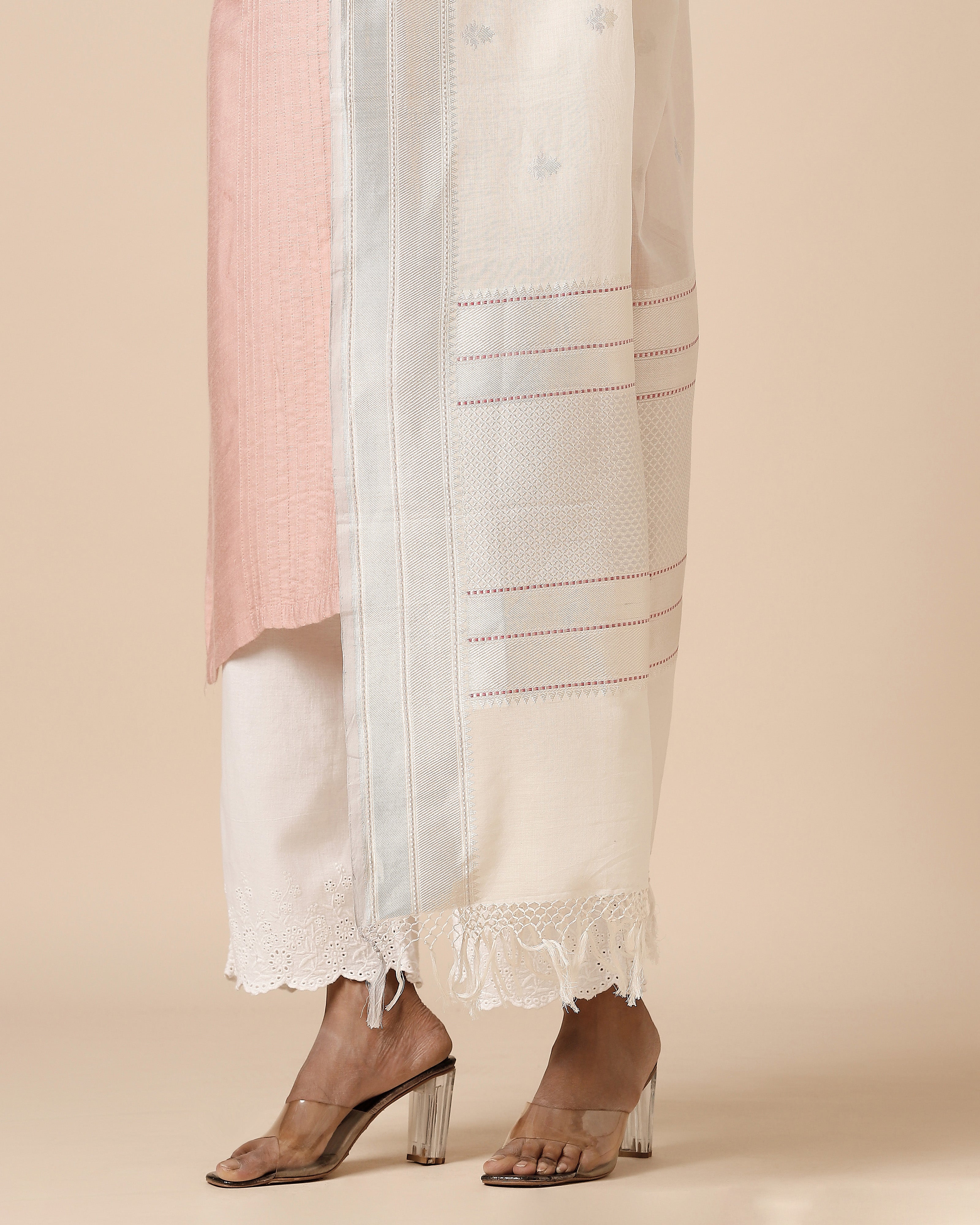 Parnika Banarasi Kadwa Cotton Dupatta