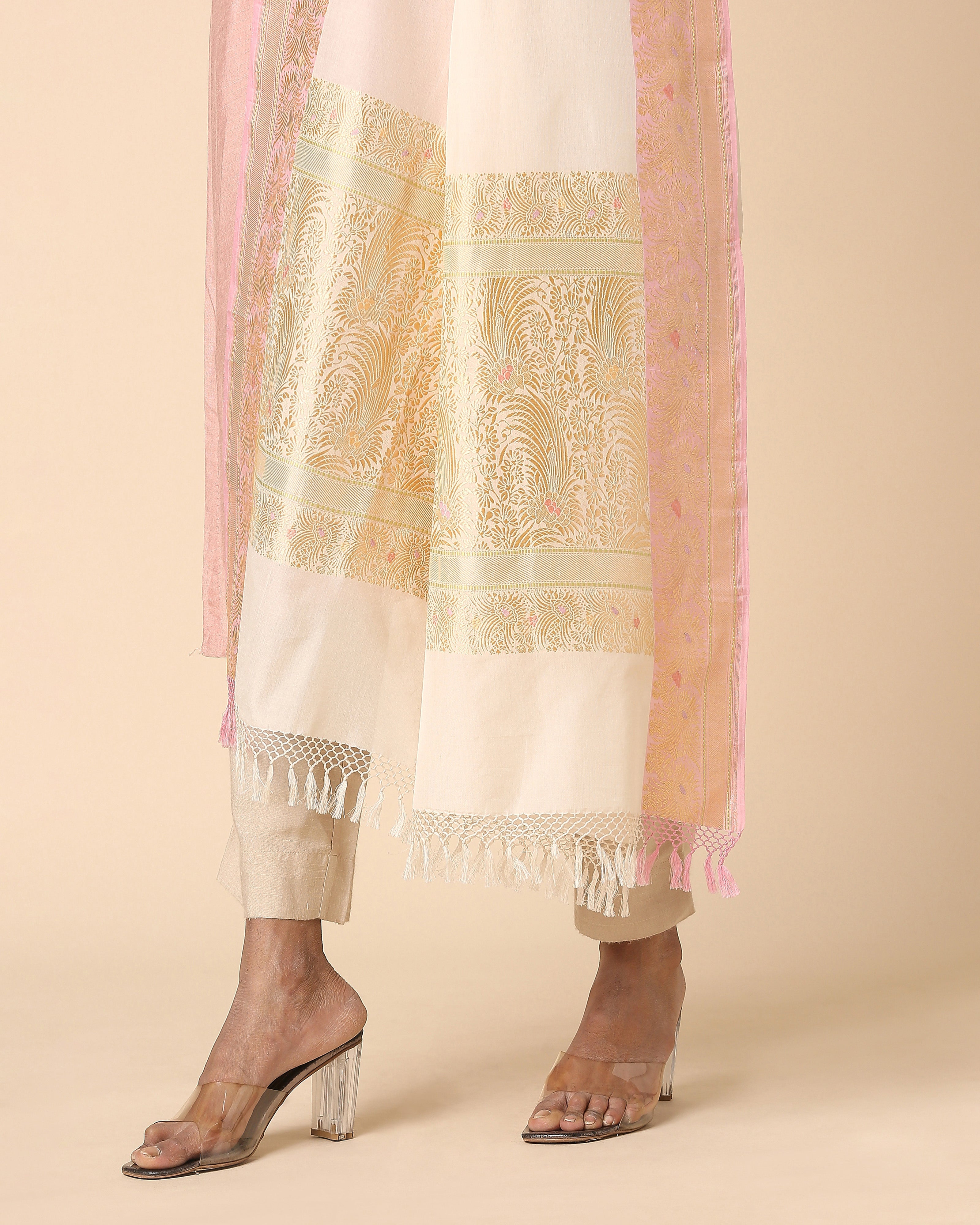 Mandara Banarasi Kadwa Cotton Dupatta