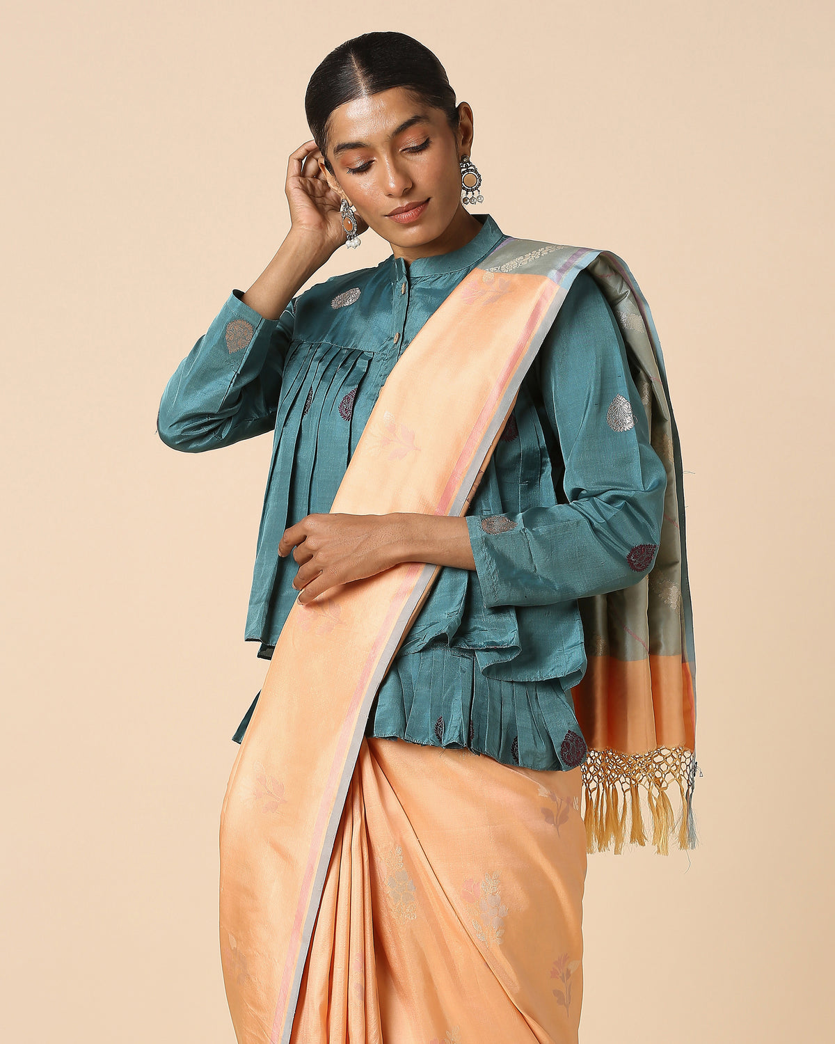 Amazni Banarasi Jamdani Silk Saree